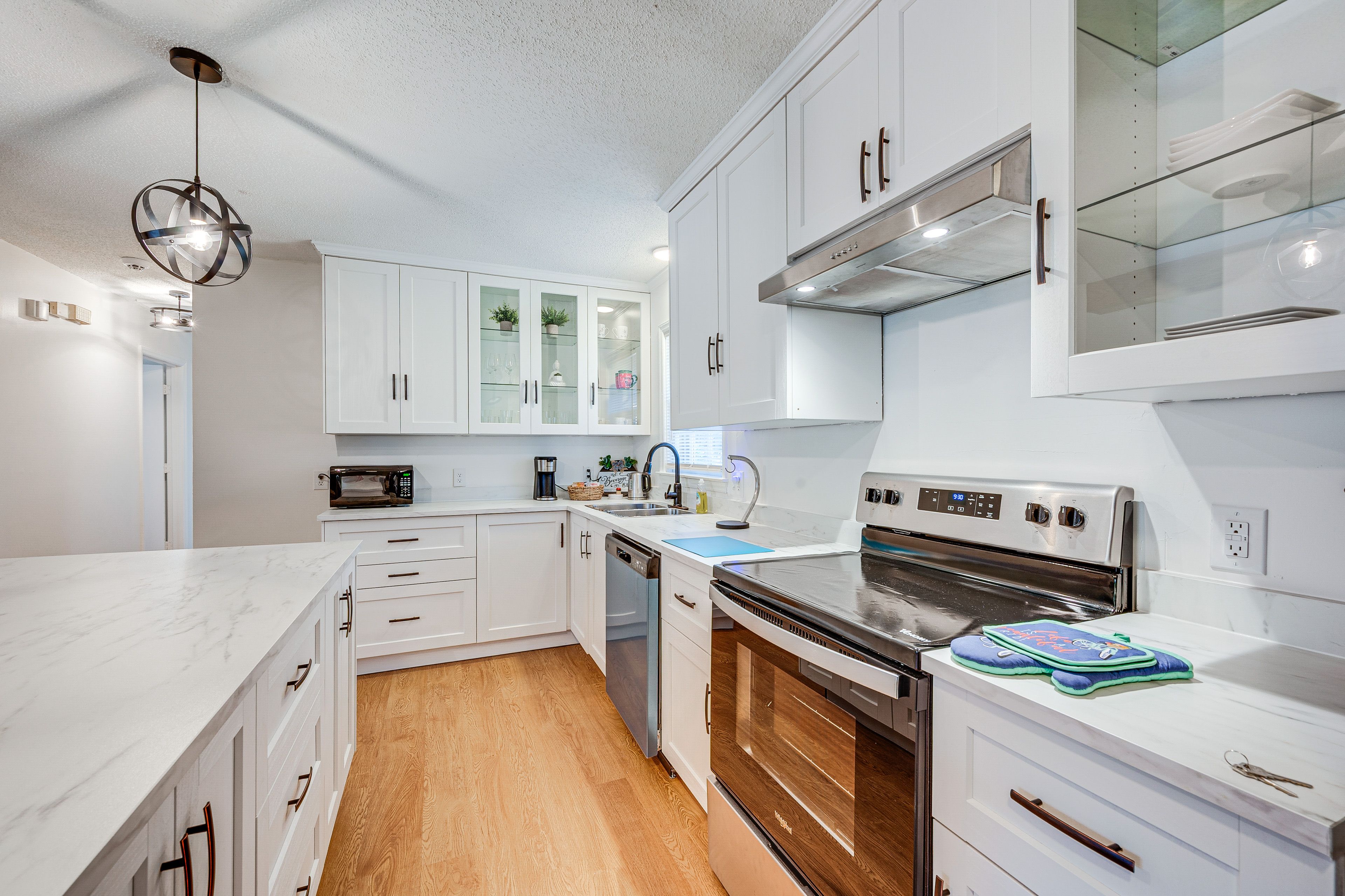 Kitchen | Dishwasher | Cooking Basics | Pod Coffee Maker | Blender | Microwave