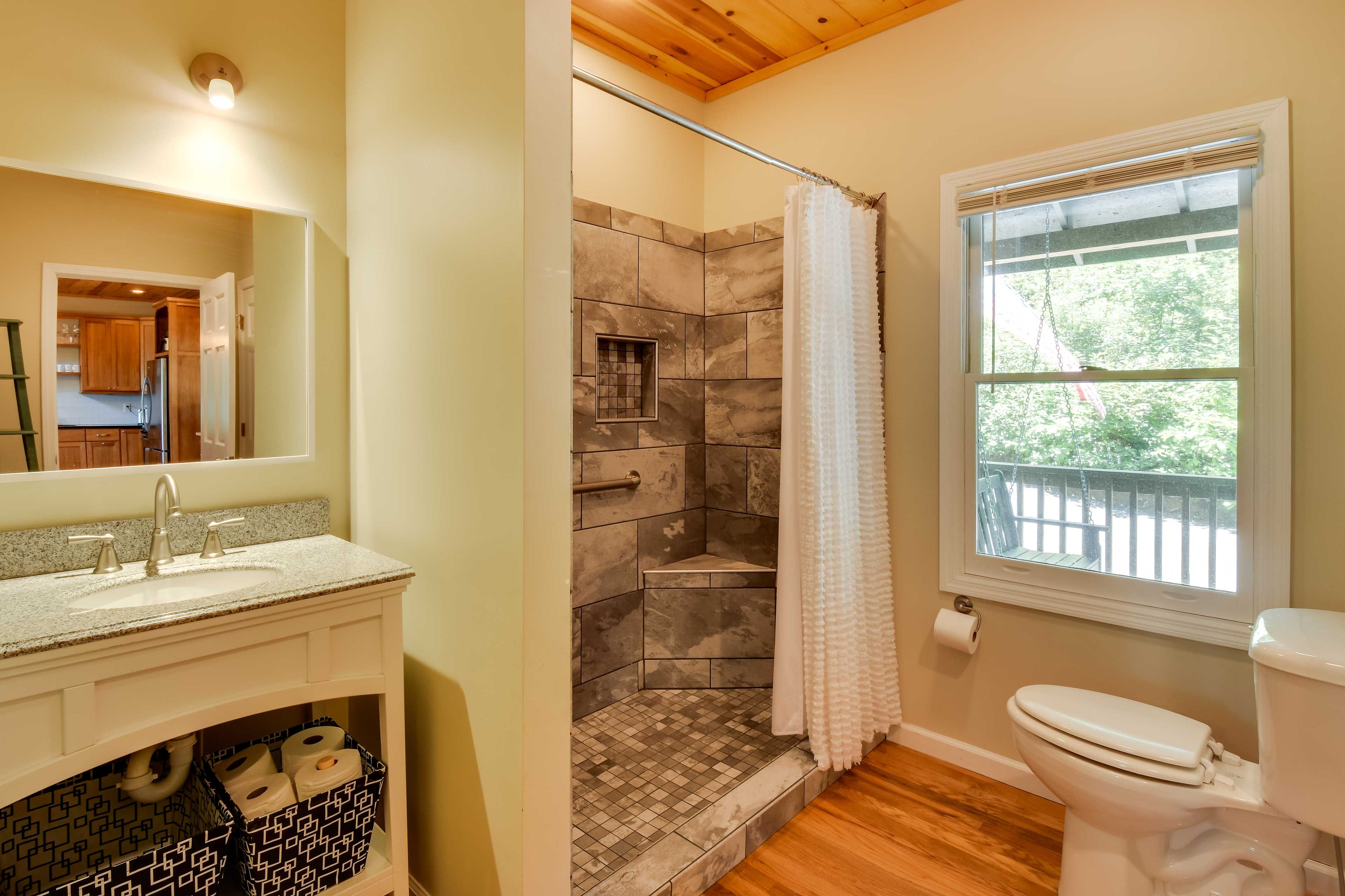 Full Bathroom | 1st Floor | Walk-In Shower | Complimentary Toiletries
