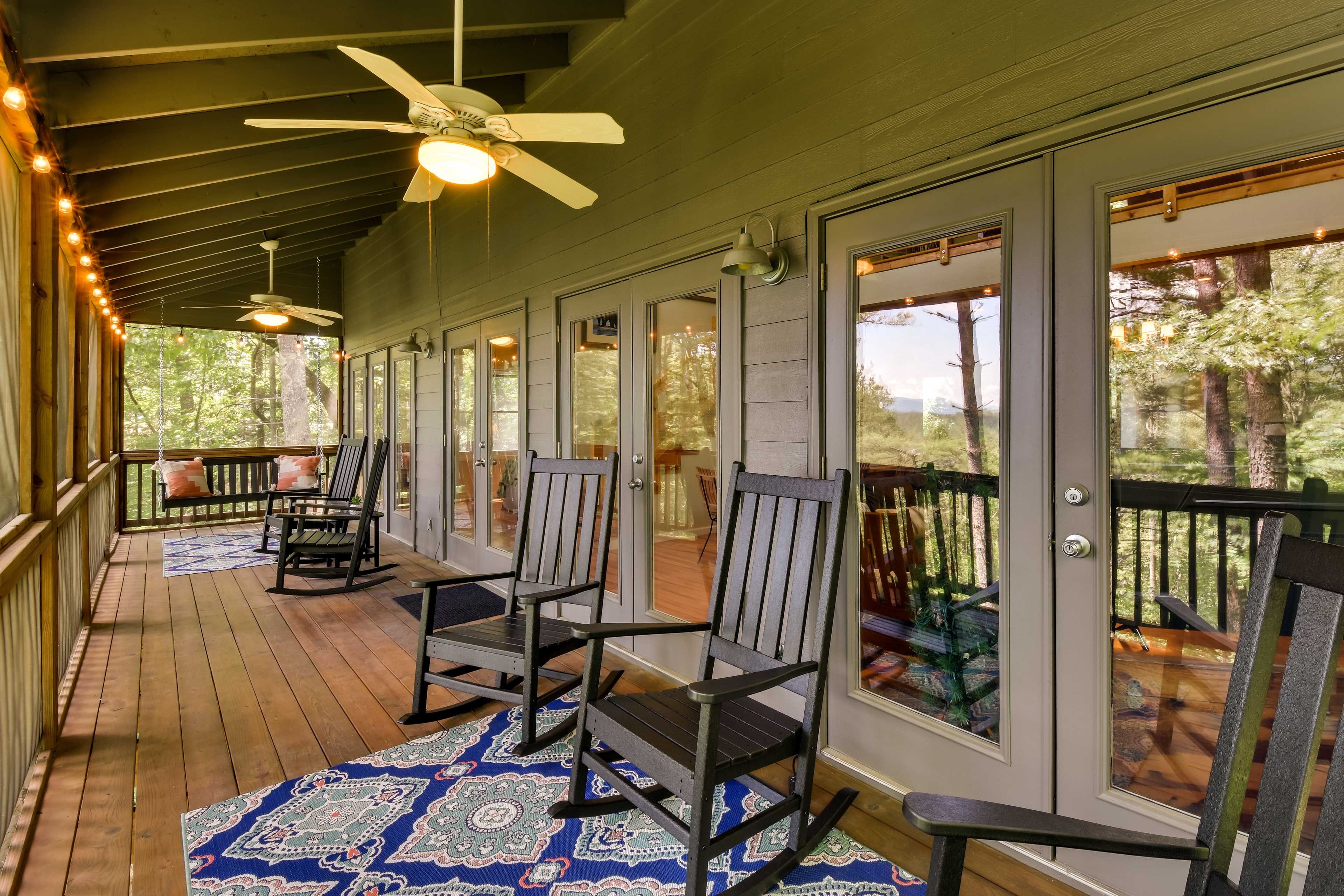 Upper-Level Deck | Outdoor Seating | Ceiling Fans