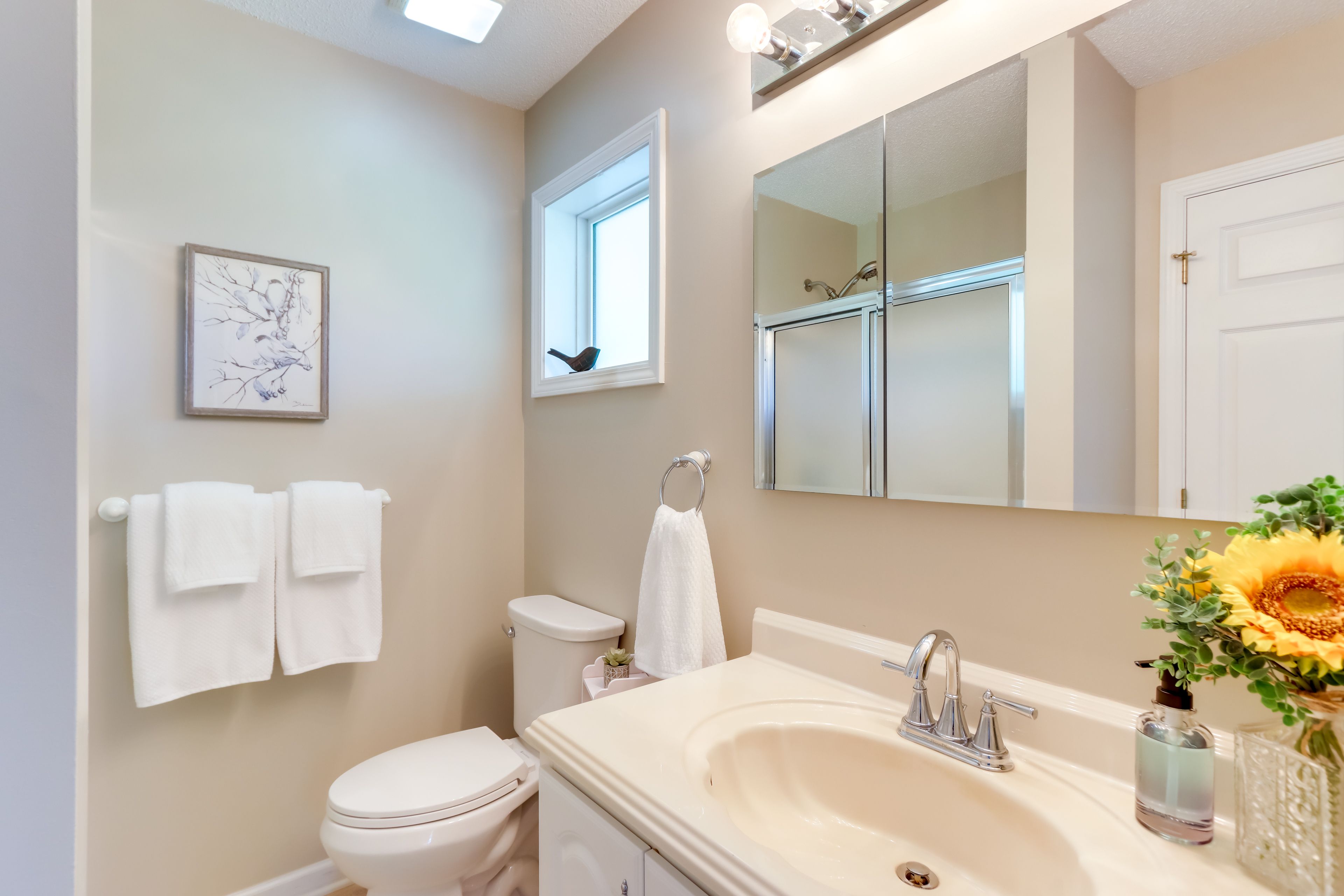 Full En-Suite Bathroom