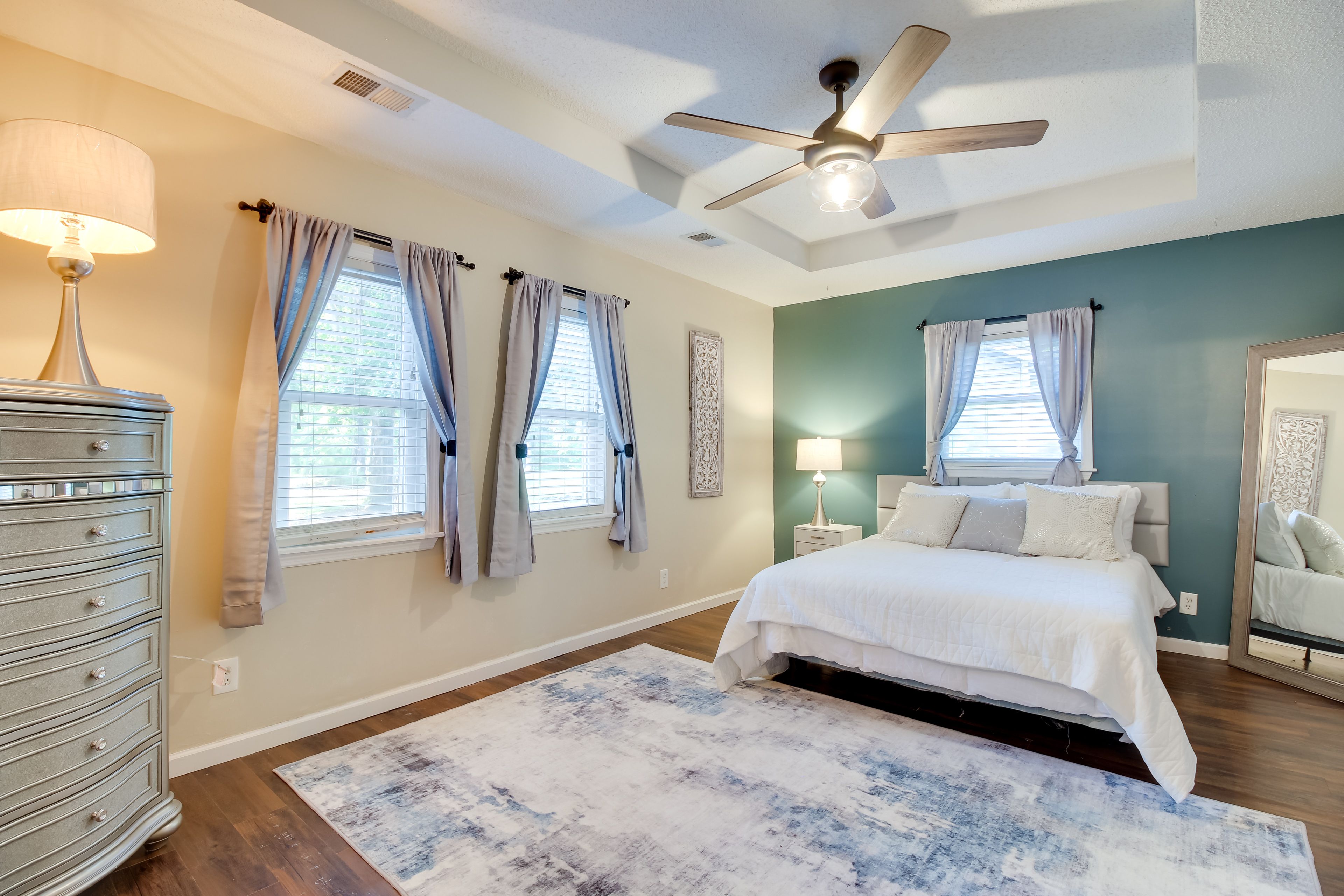 Bedroom 1 | Queen Bed | Linens Provided