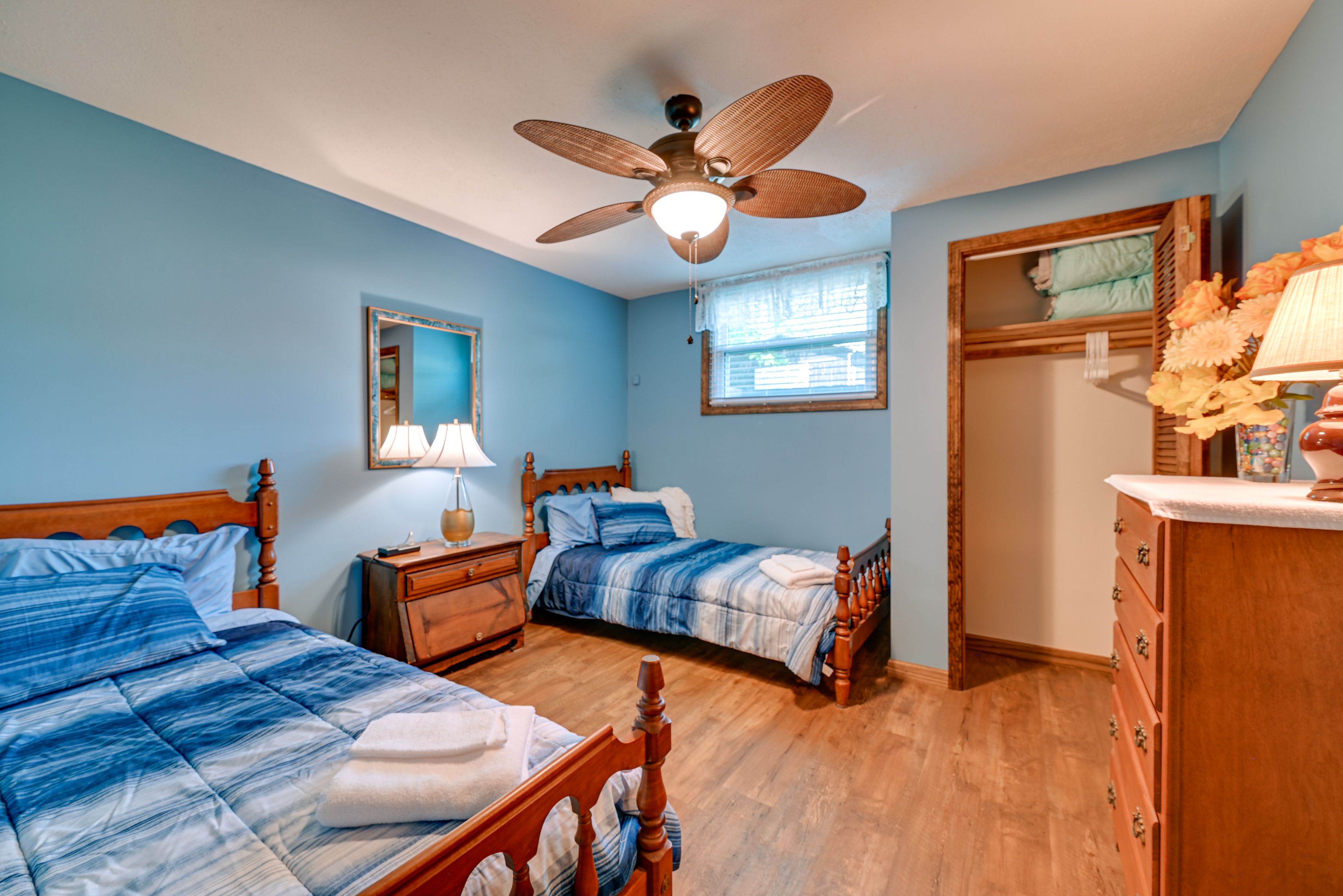 Bedroom 3 | 2 Twin Beds | Ground Floor
