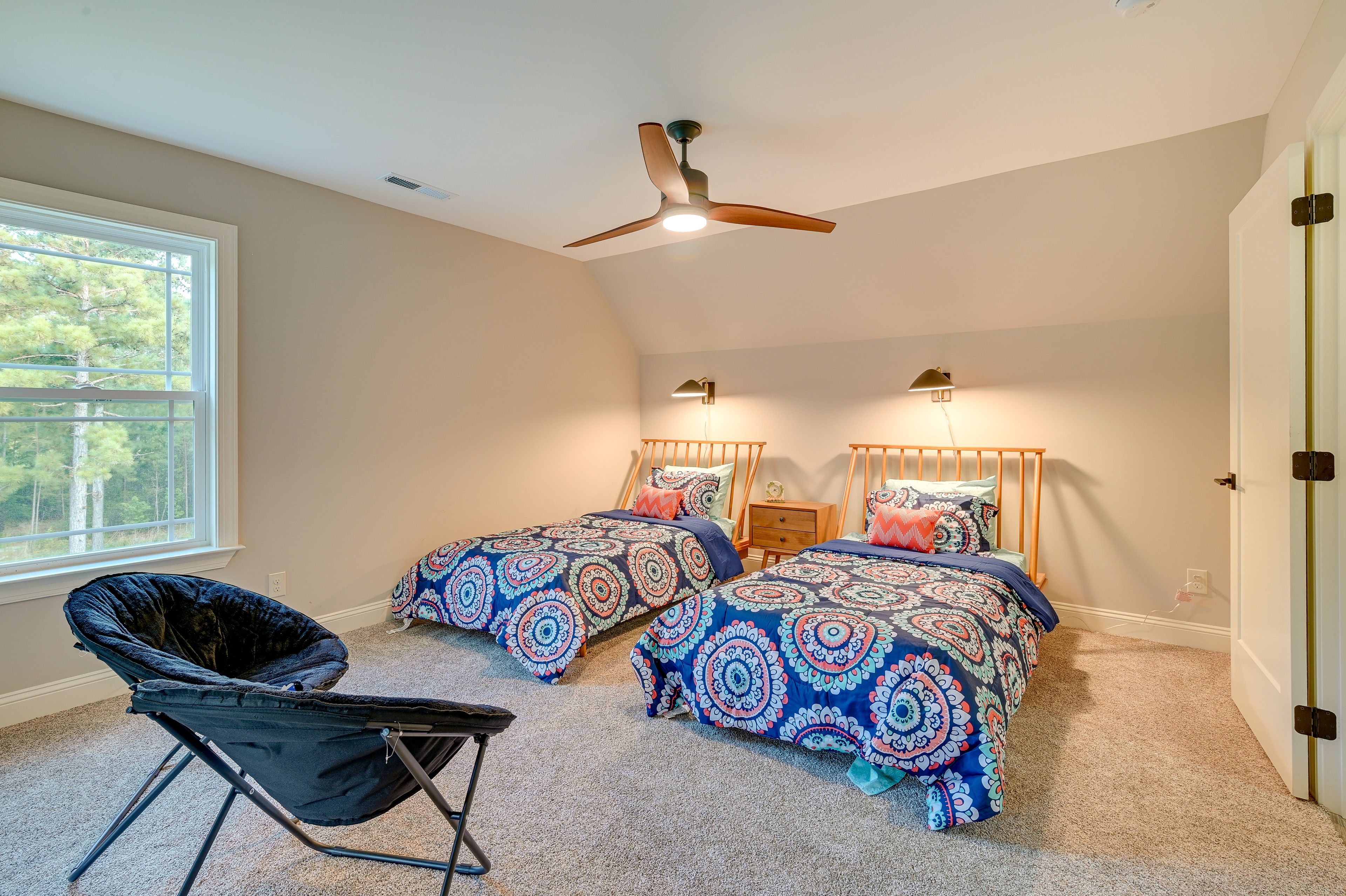 Bedroom 3 | 2 Twin Beds