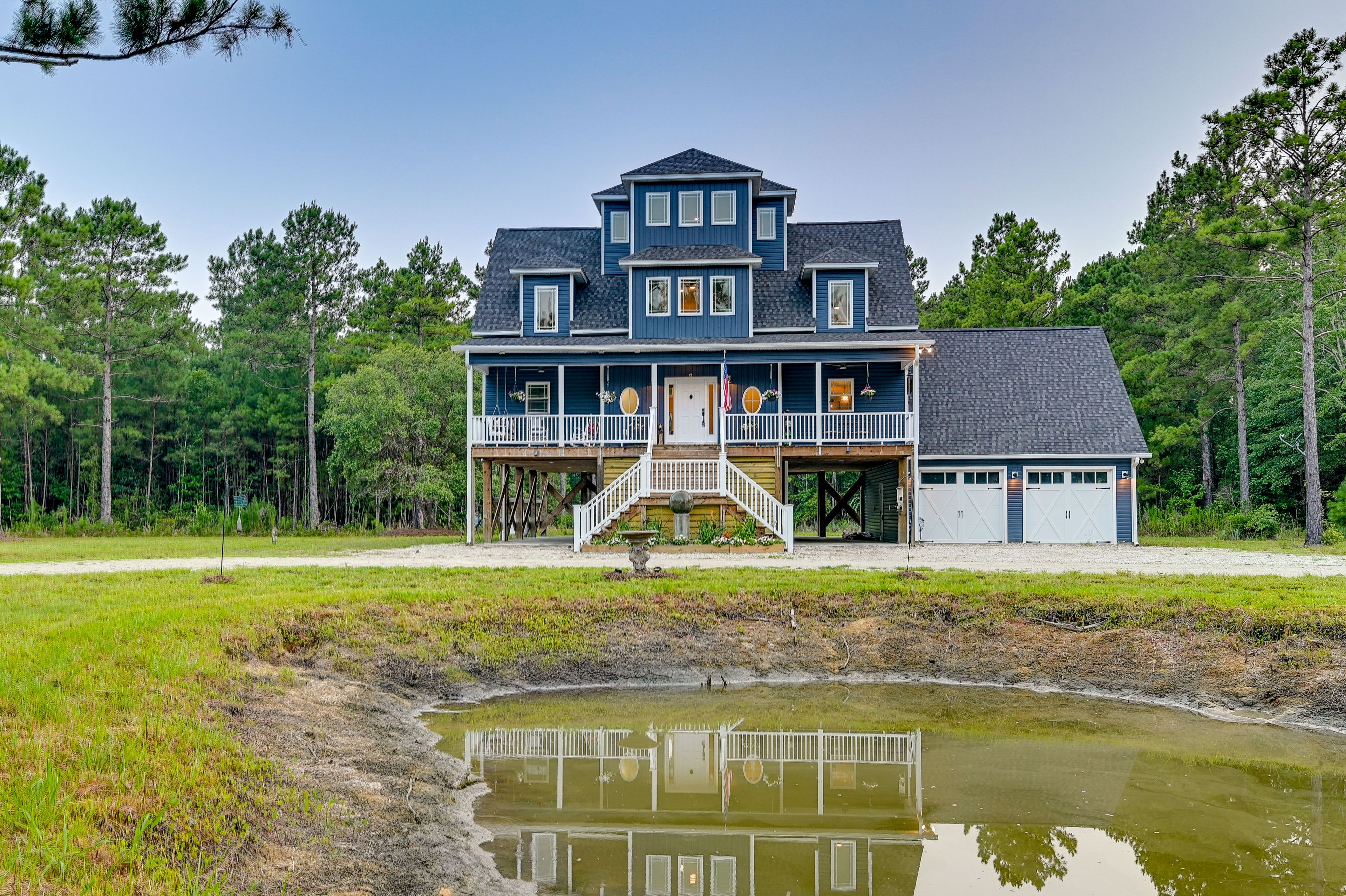 Georgetown Vacation Rental | 3BR | 2.5BA | 5,400 Sq Ft | Stairs Required