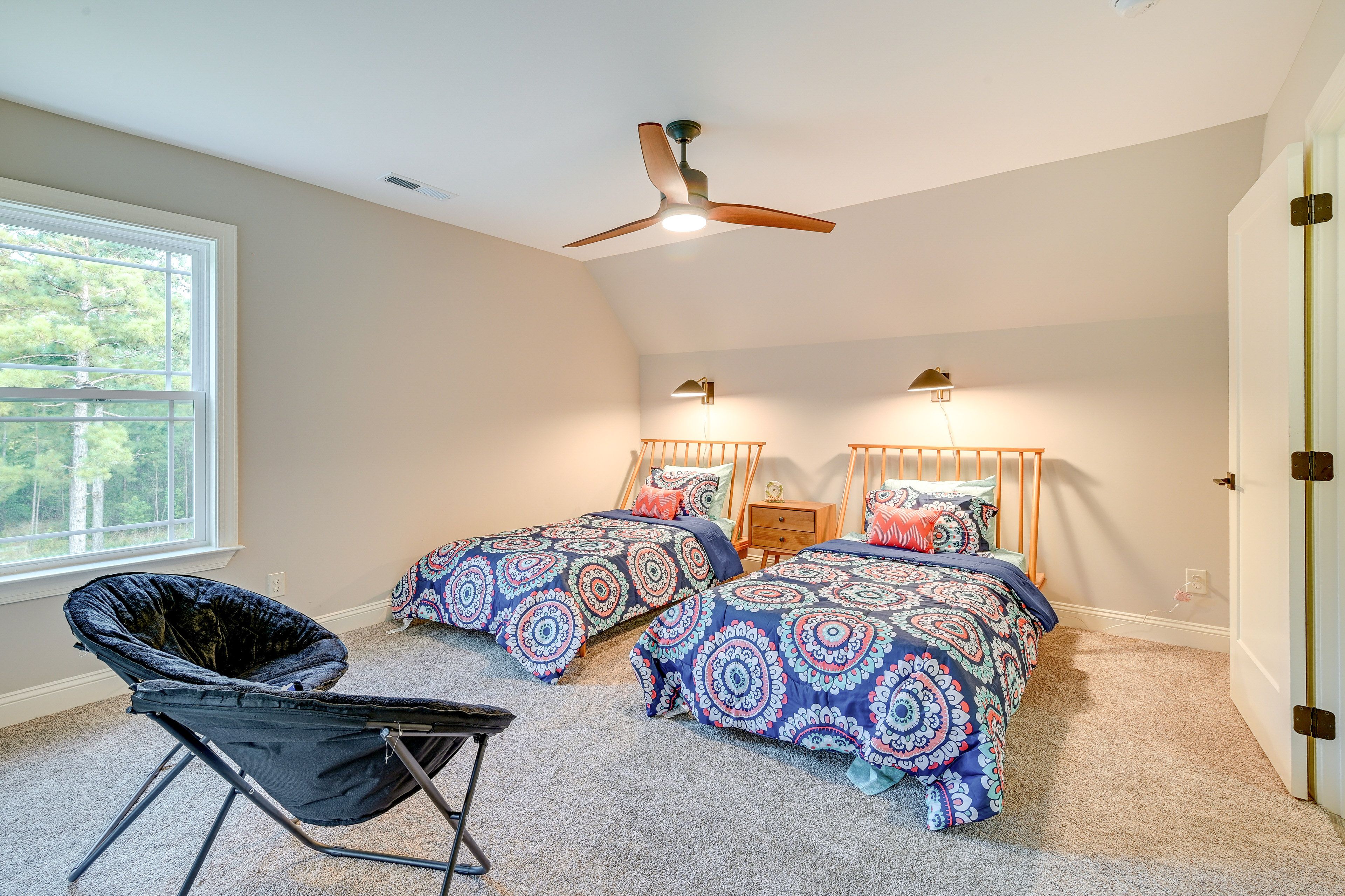 Bedroom 3 | 2 Twin Beds