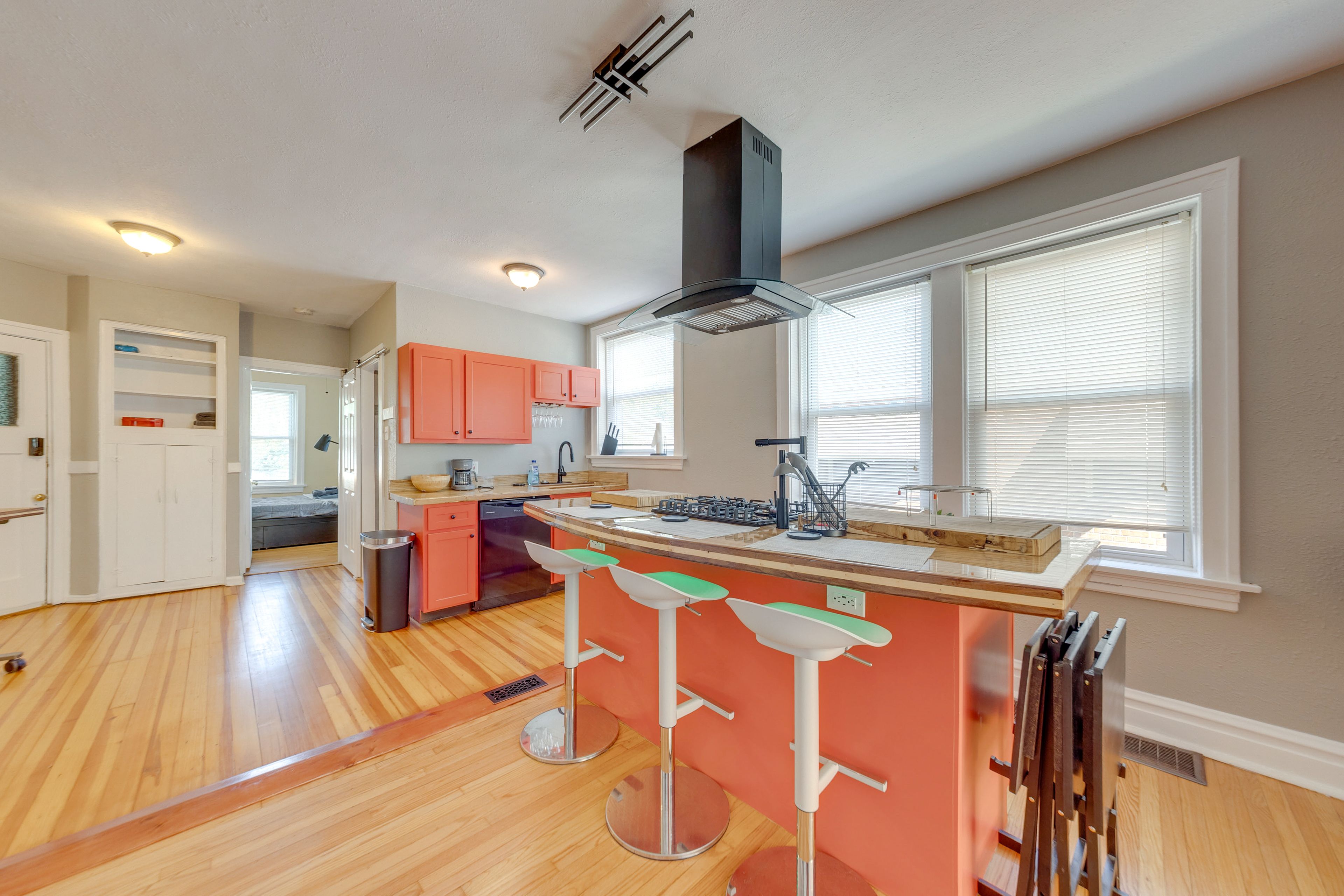 Kitchen | Main Level | Dishwasher | Coffee Maker