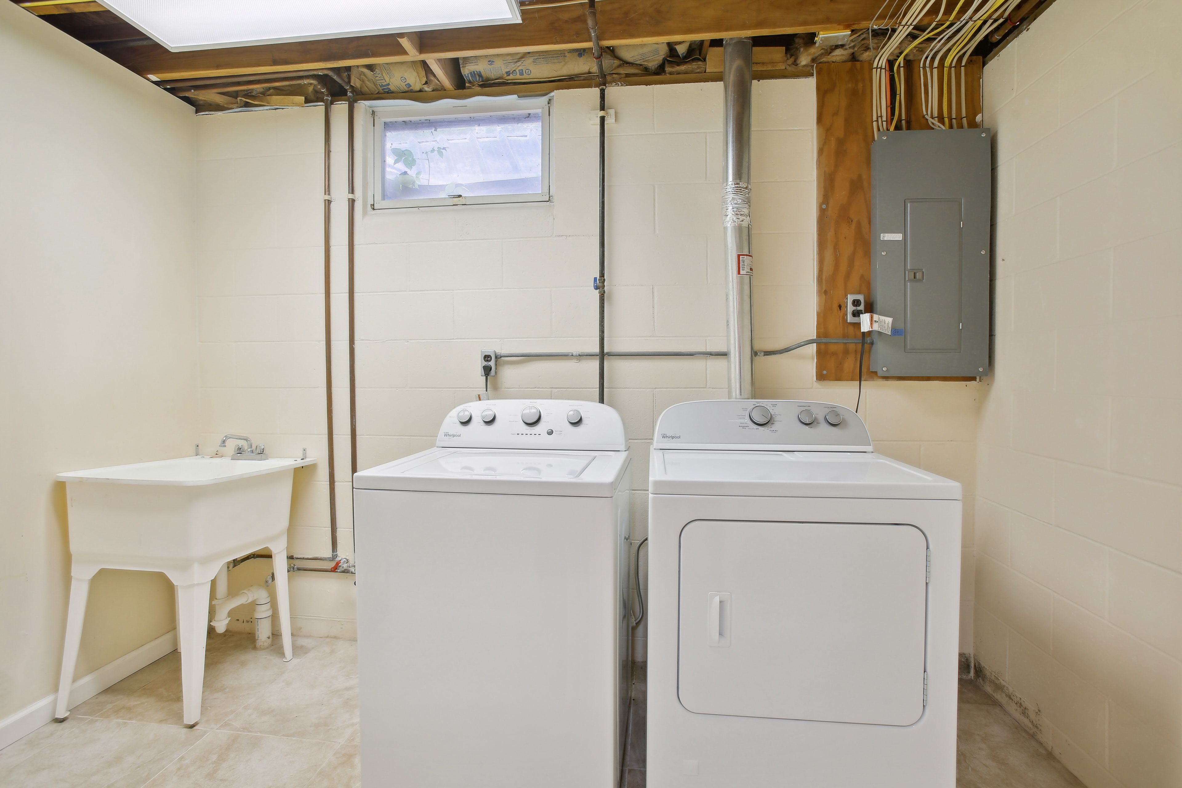 Washer & Dryer