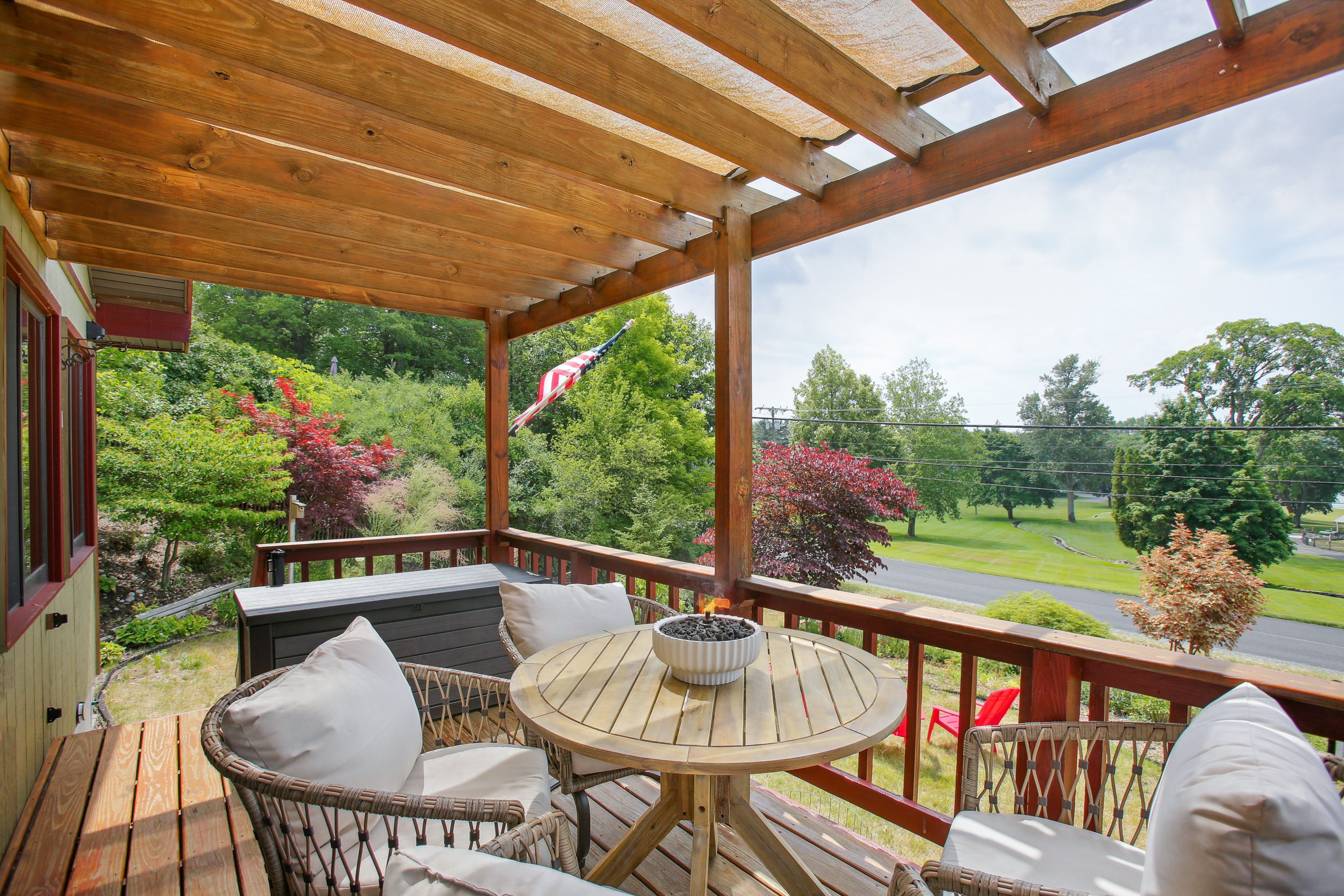 Deck