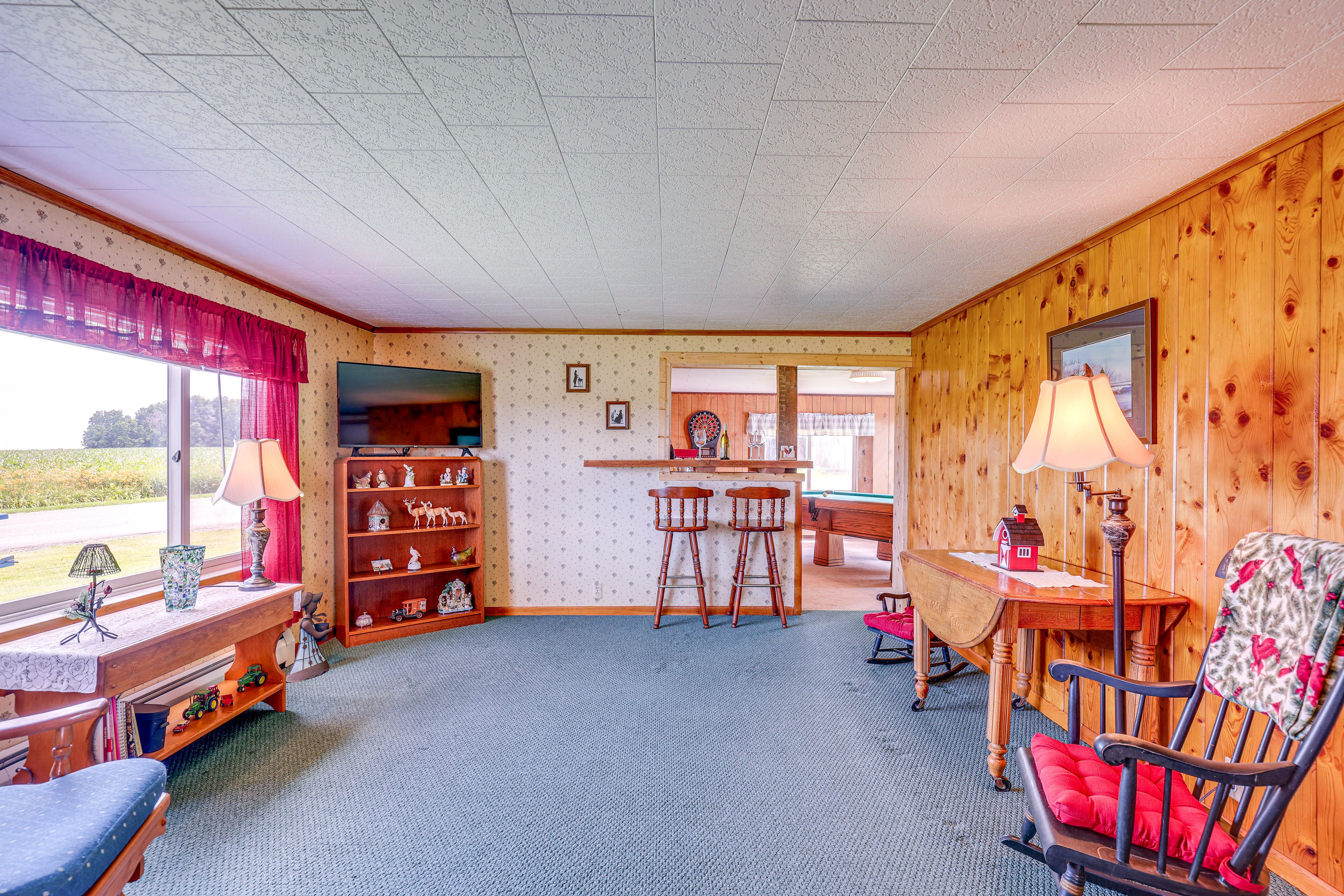 Penn Yan Vacation Rental | 3BR | 1BA | 1,800 Sq Ft | Stairs Required to Enter