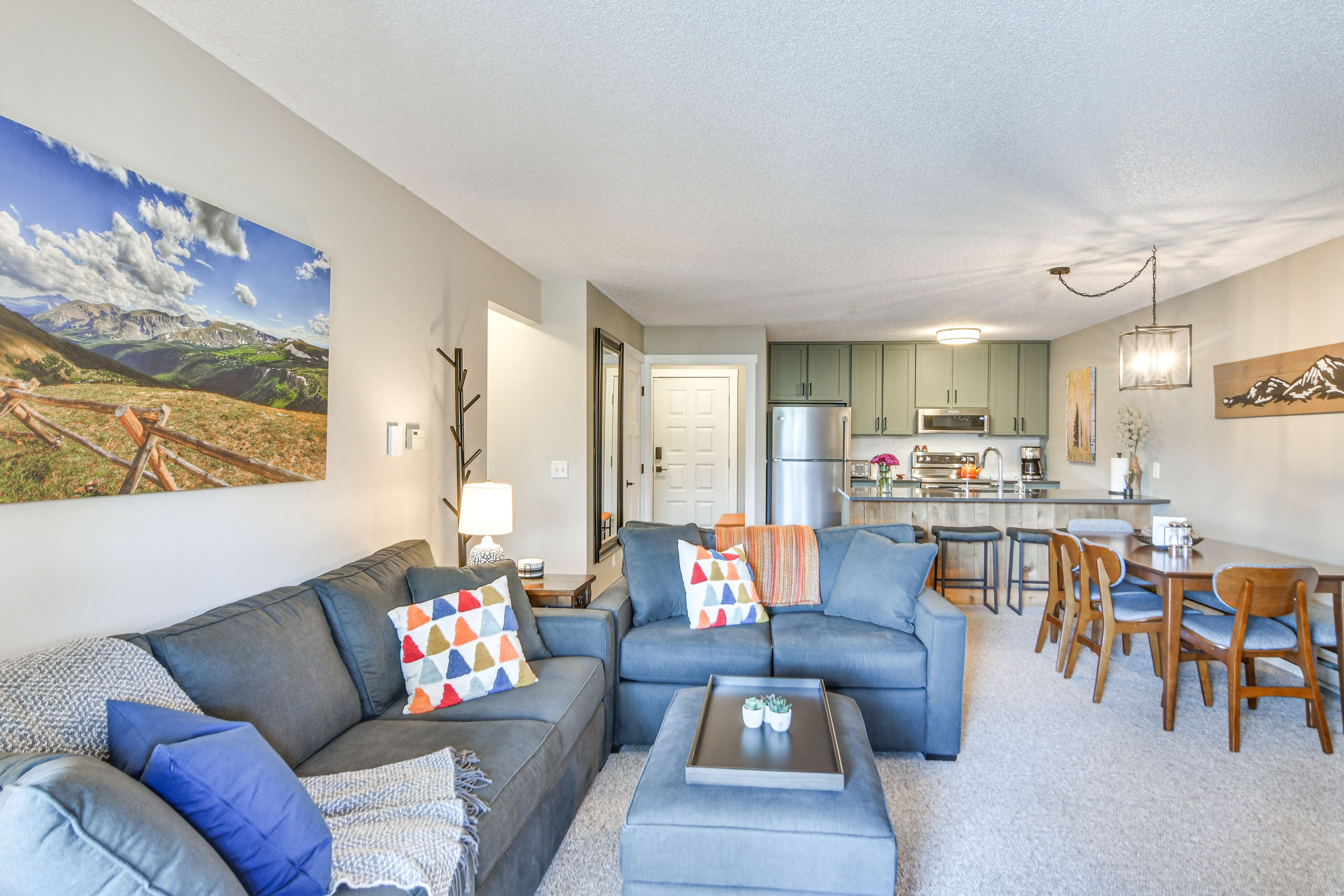 Fraser Vacation Rental | 2BR | 2BA | 825 Sq Ft | Steps Required