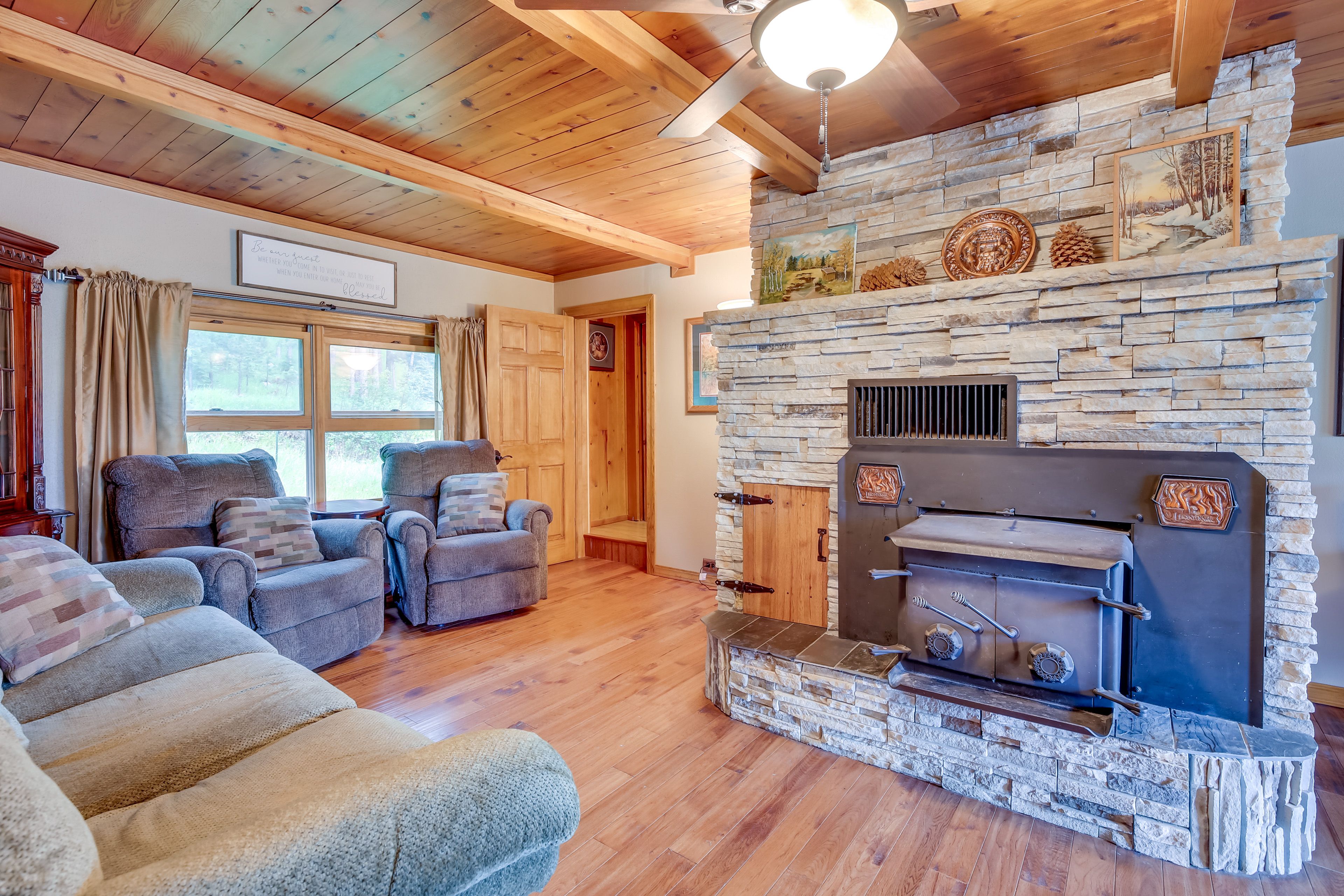 Living Room | Smart TV