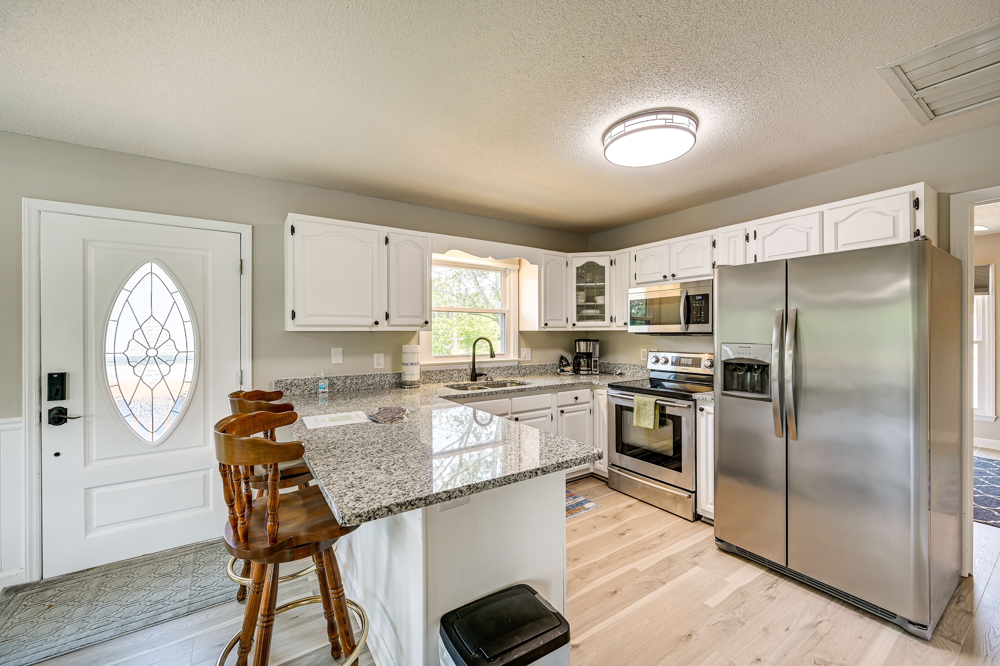 Kitchen | Cooking Basics | Ice Maker | Water Filter