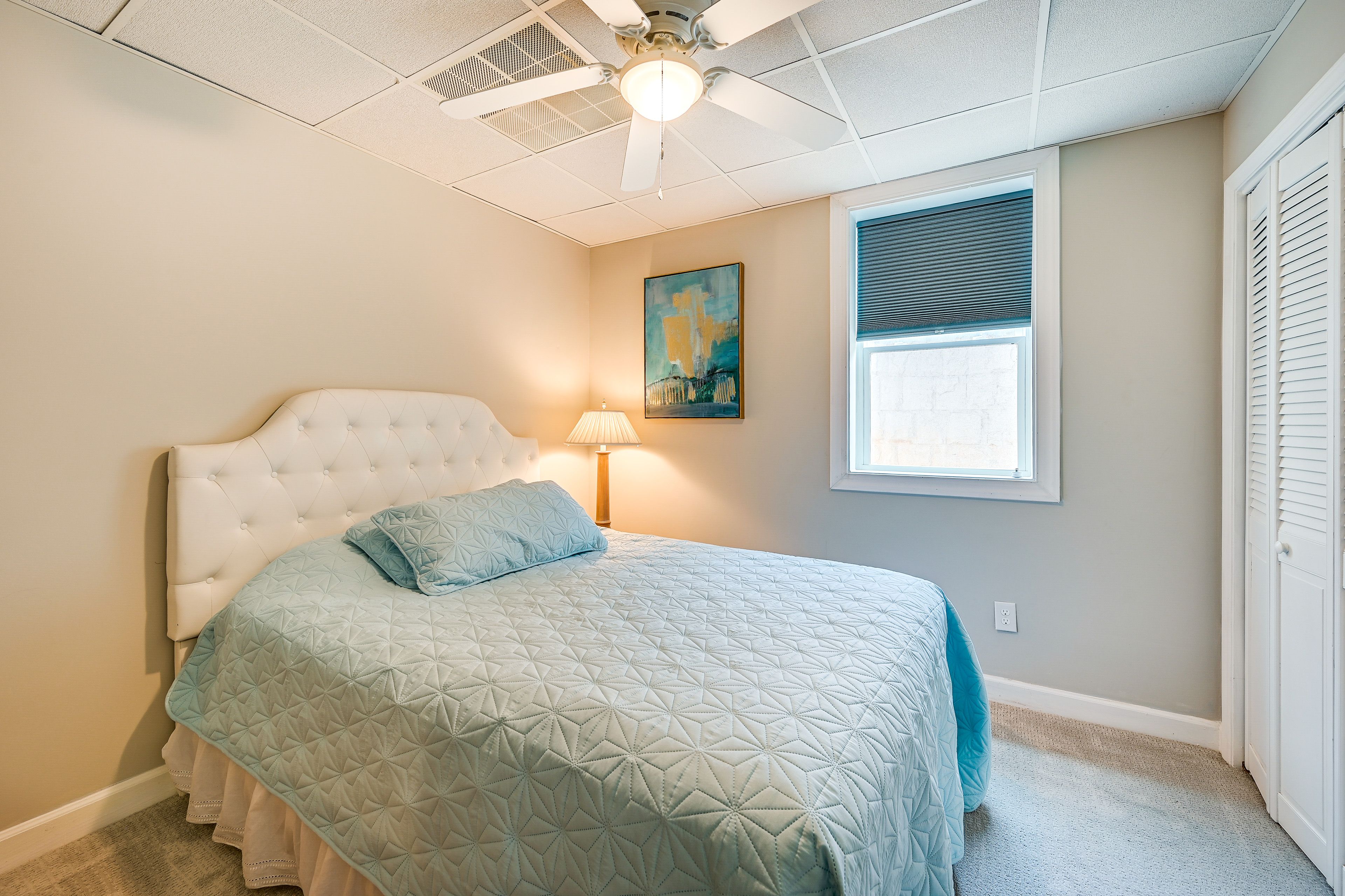 Bedroom 2 | Queen Bed | Basement | Hangers
