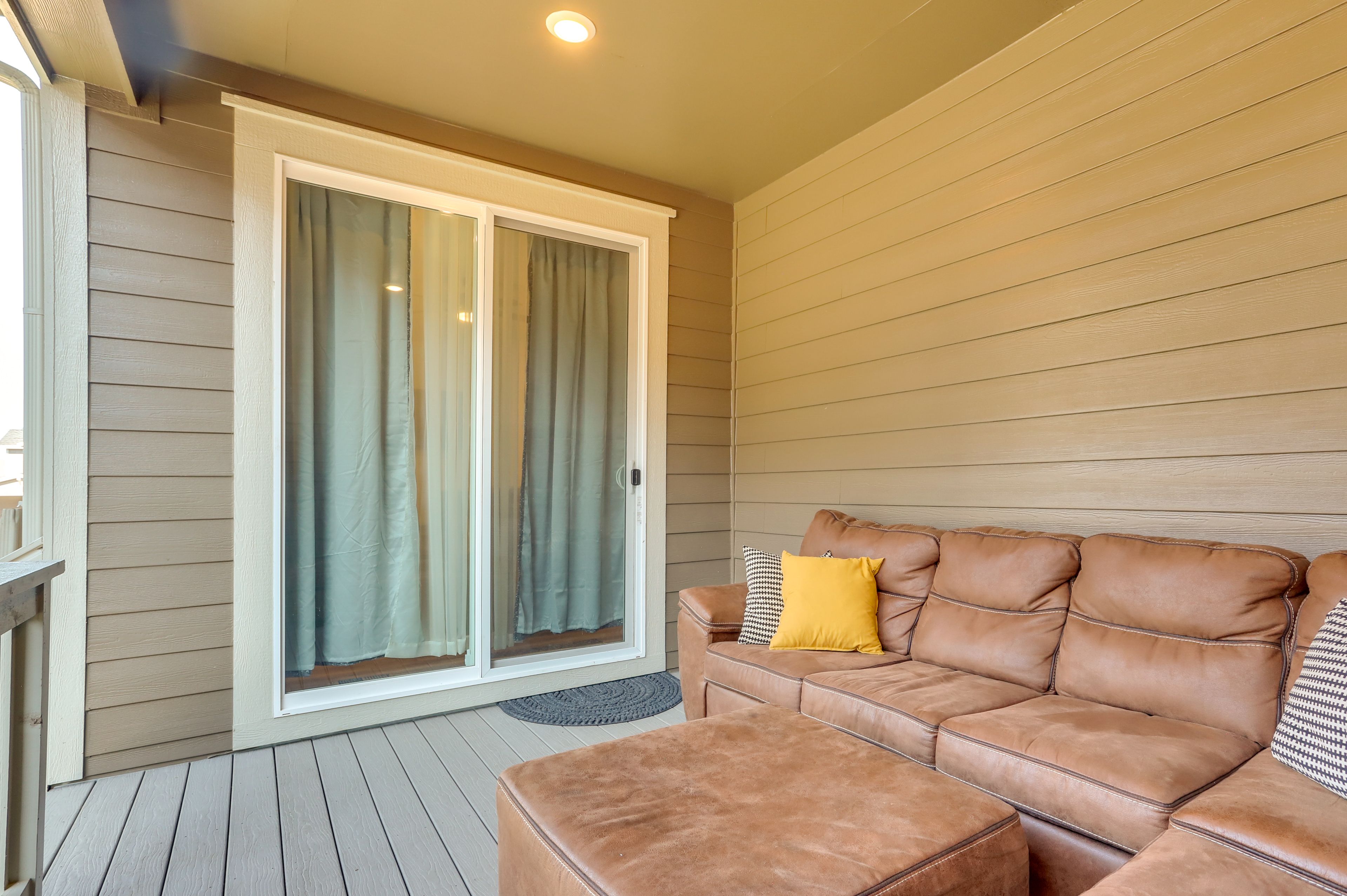 Townhome Exterior | Furnished Deck