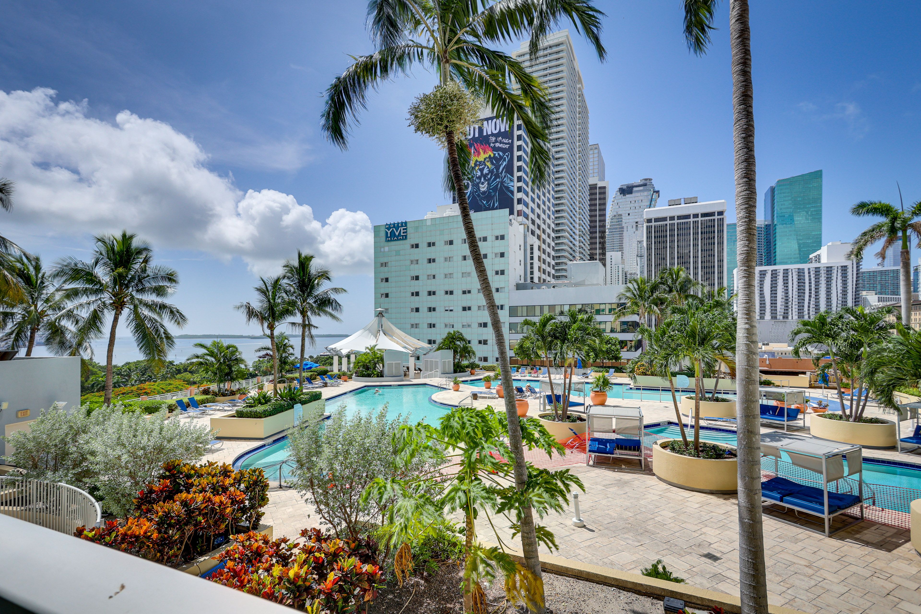 Apartment Exterior | Furnished Balcony Views