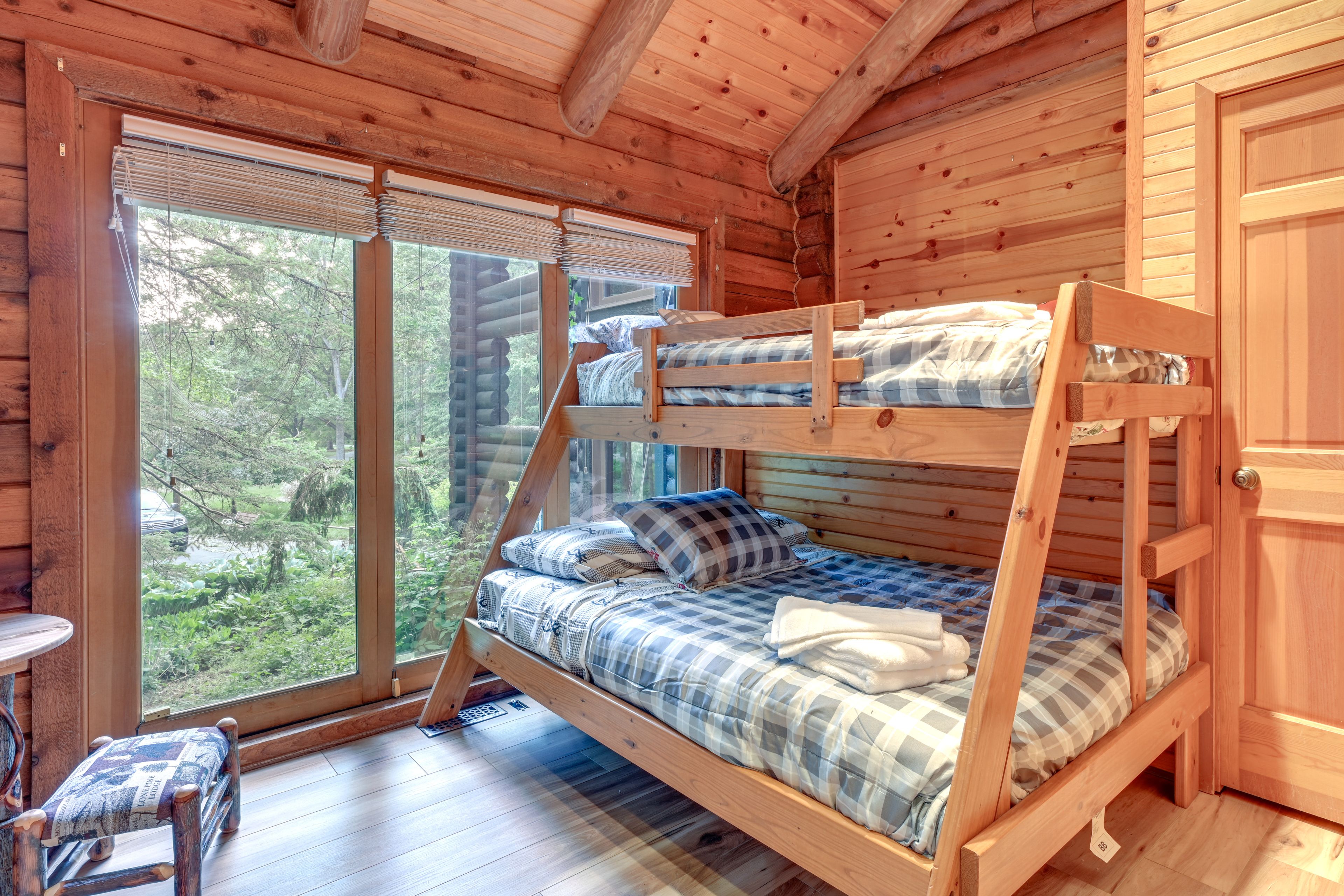 Bedroom 2 | Main Level | Twin/Full Bunk Bed