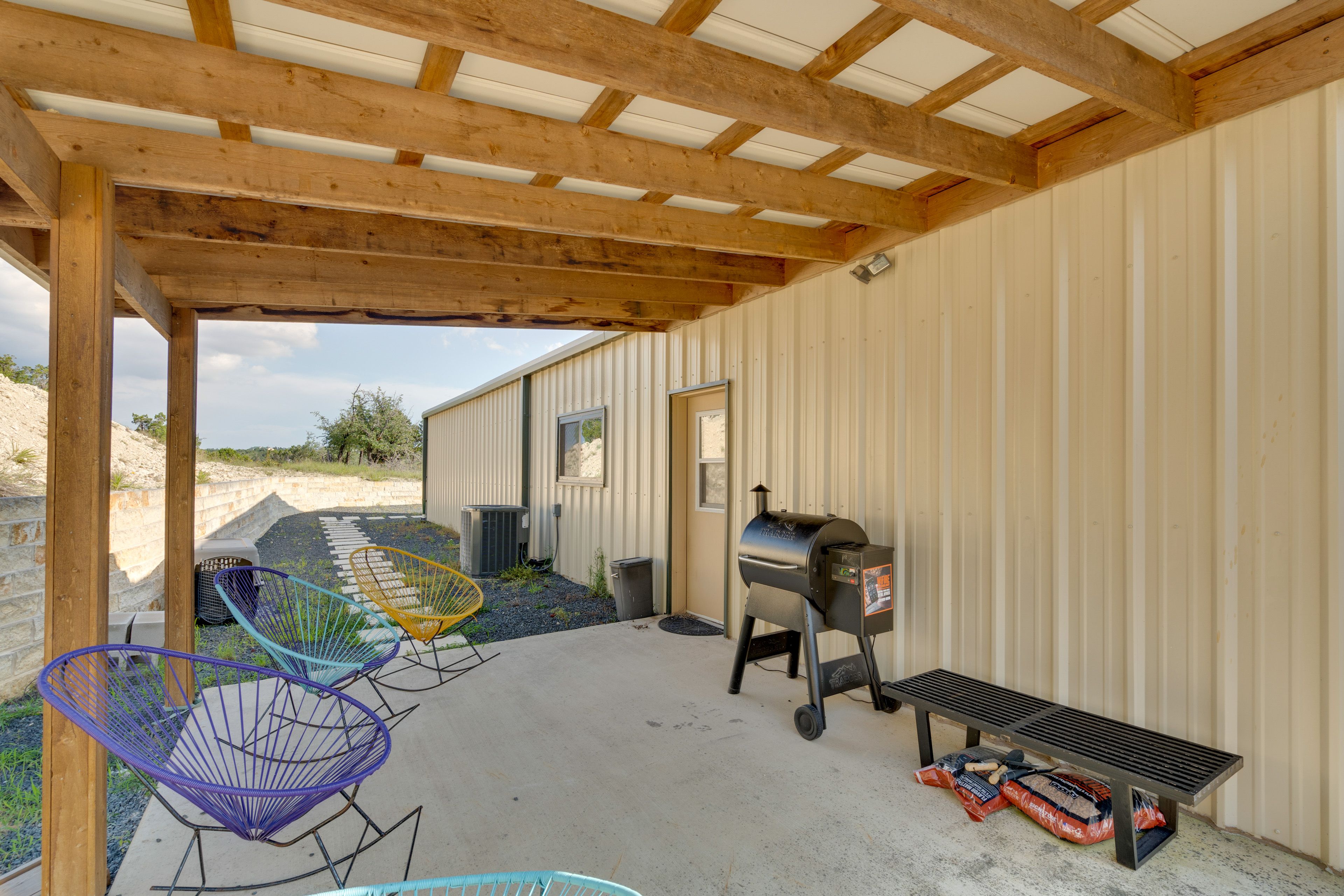 Patio | Charcoal Grill