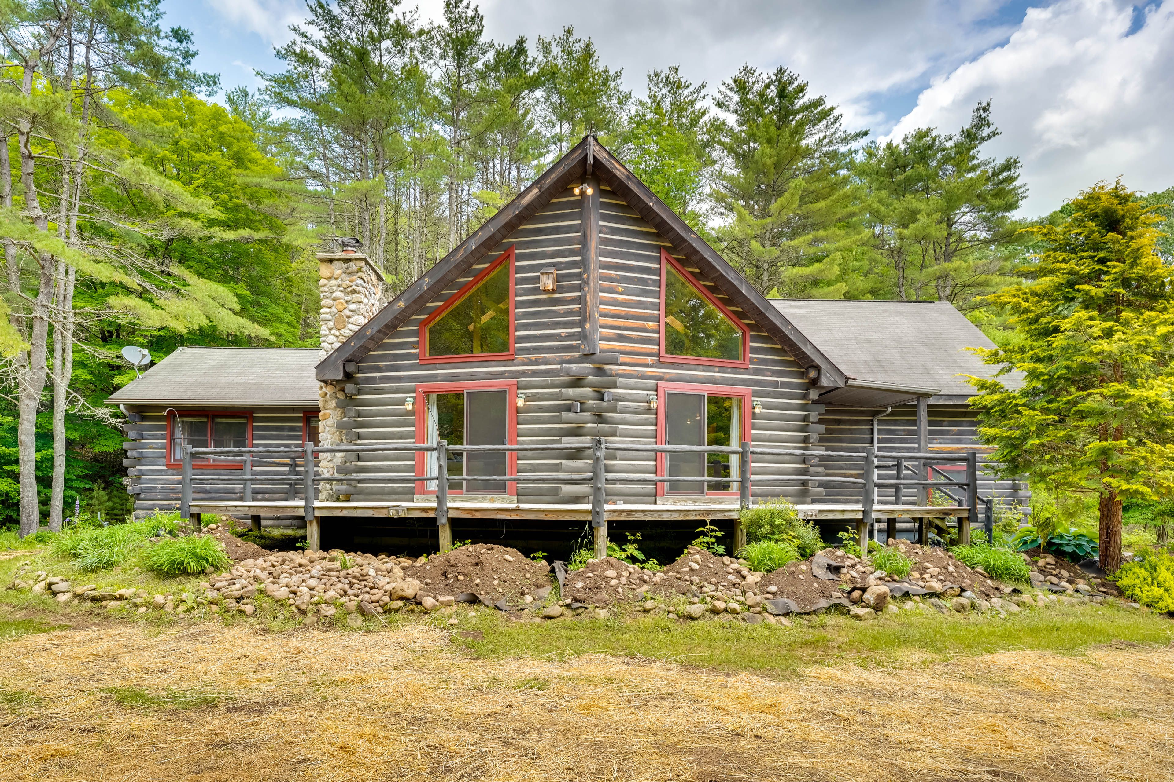 Bolton Vacation Rental | 3BR | 2BA | Stairs Required | 2,500 Sq Ft