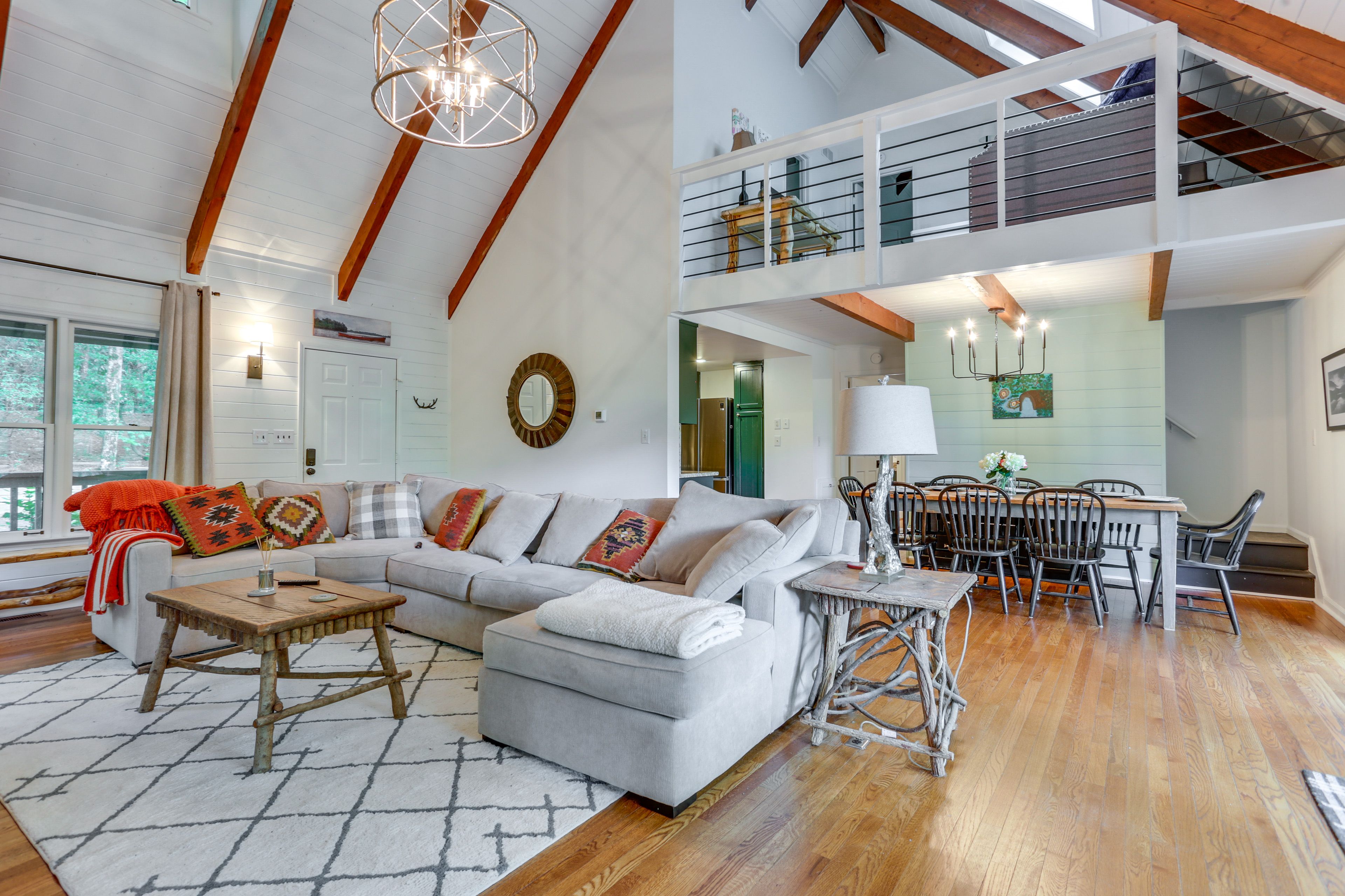 Living Room | Free WiFi | Central A/C | Smart TV | Queen Sleeper Sofa