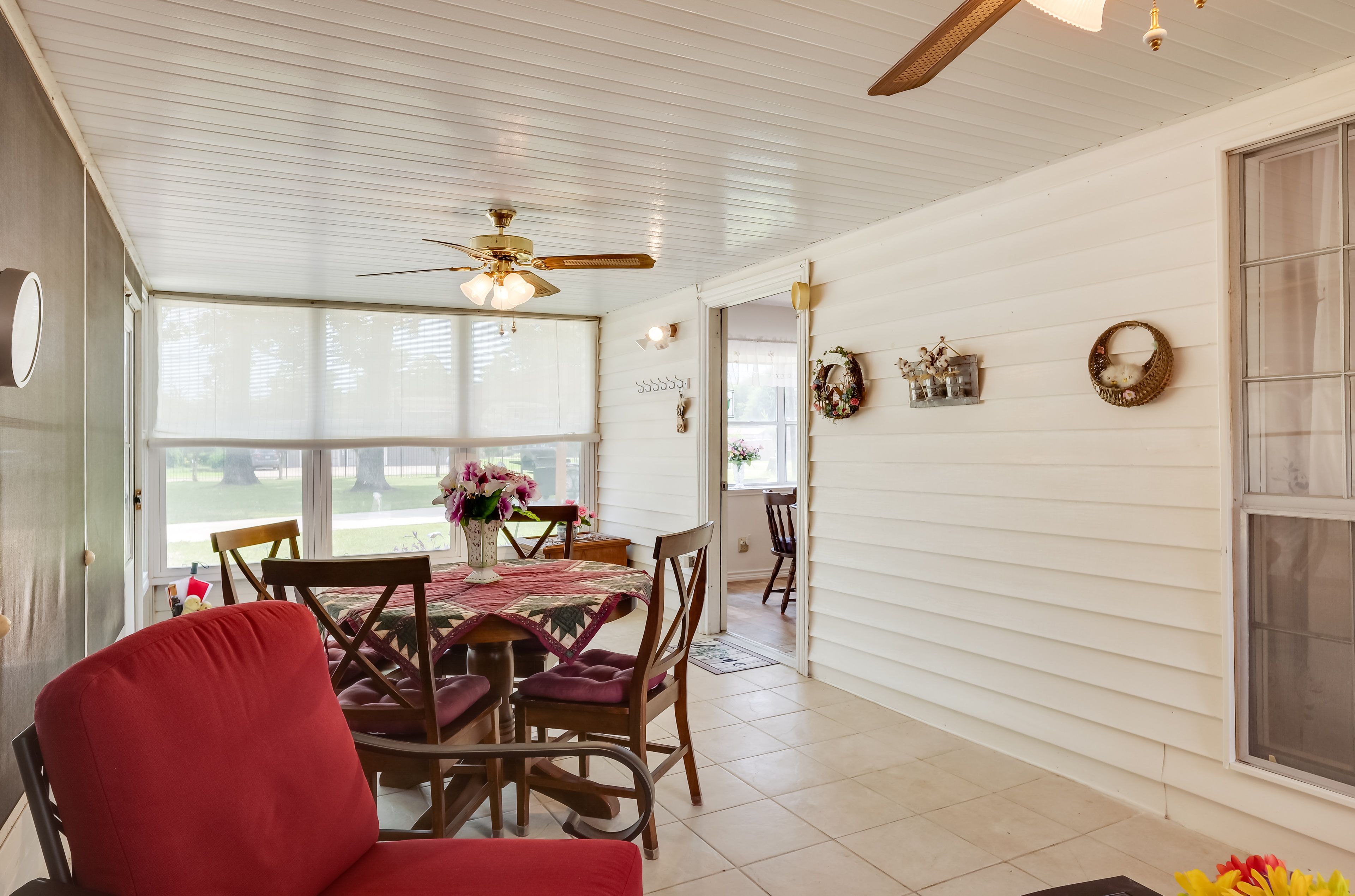 Sunroom | Entryway