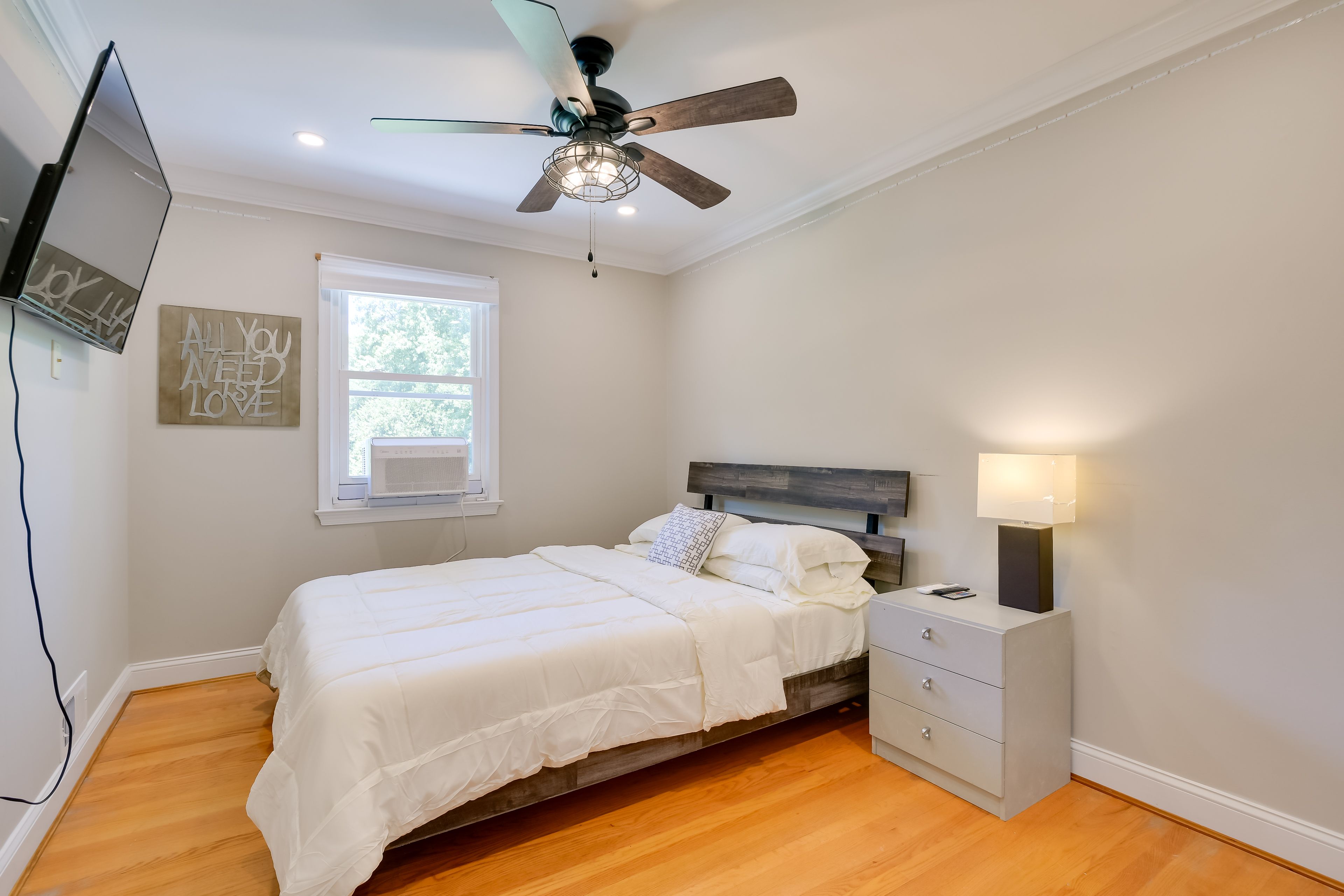 Bedroom 4 | Full Bed | Smart TV
