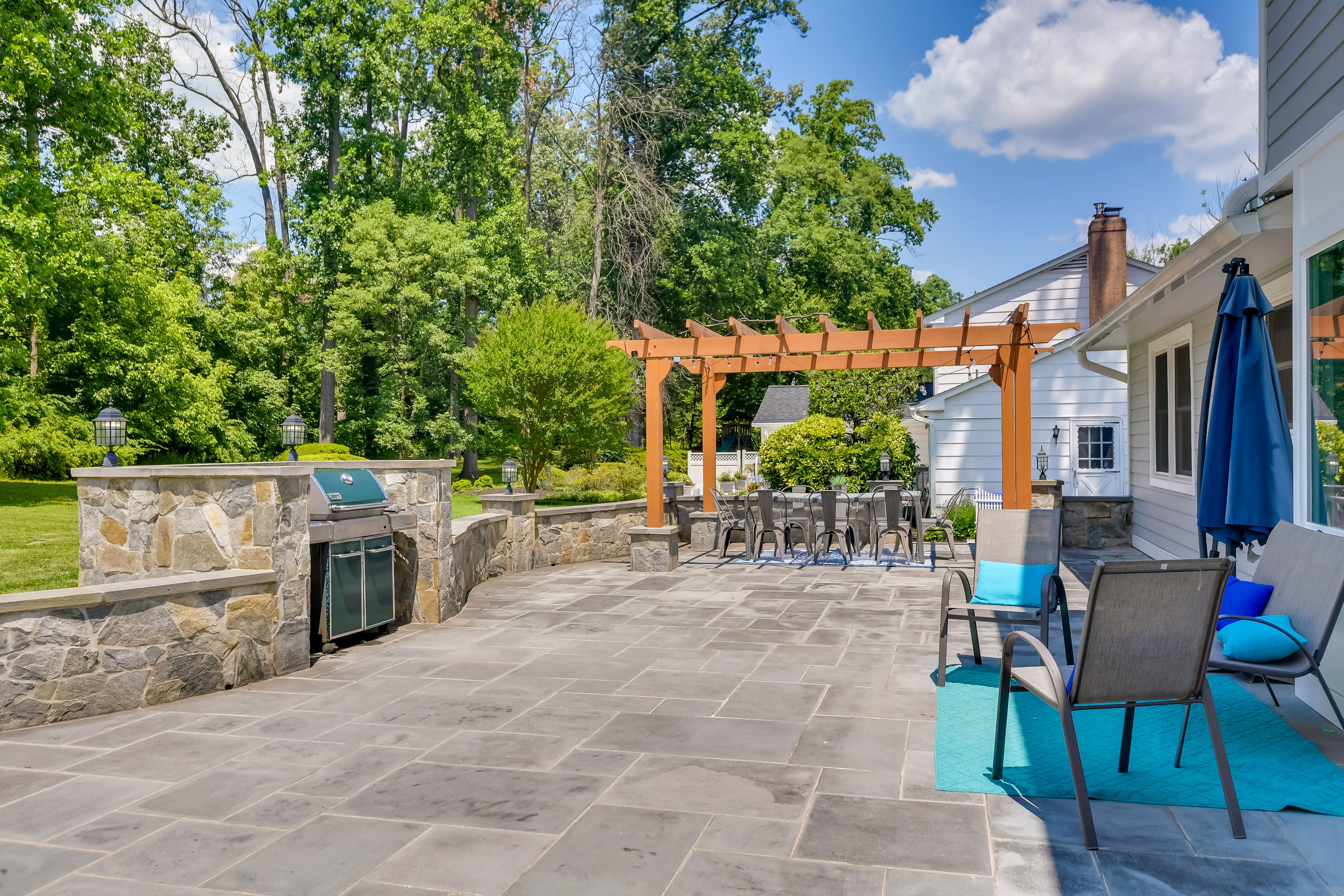 Rockville Vacation Rental | 5BR | 2.5BA | 2,400 Sq Ft | 2 Steps to Enter
