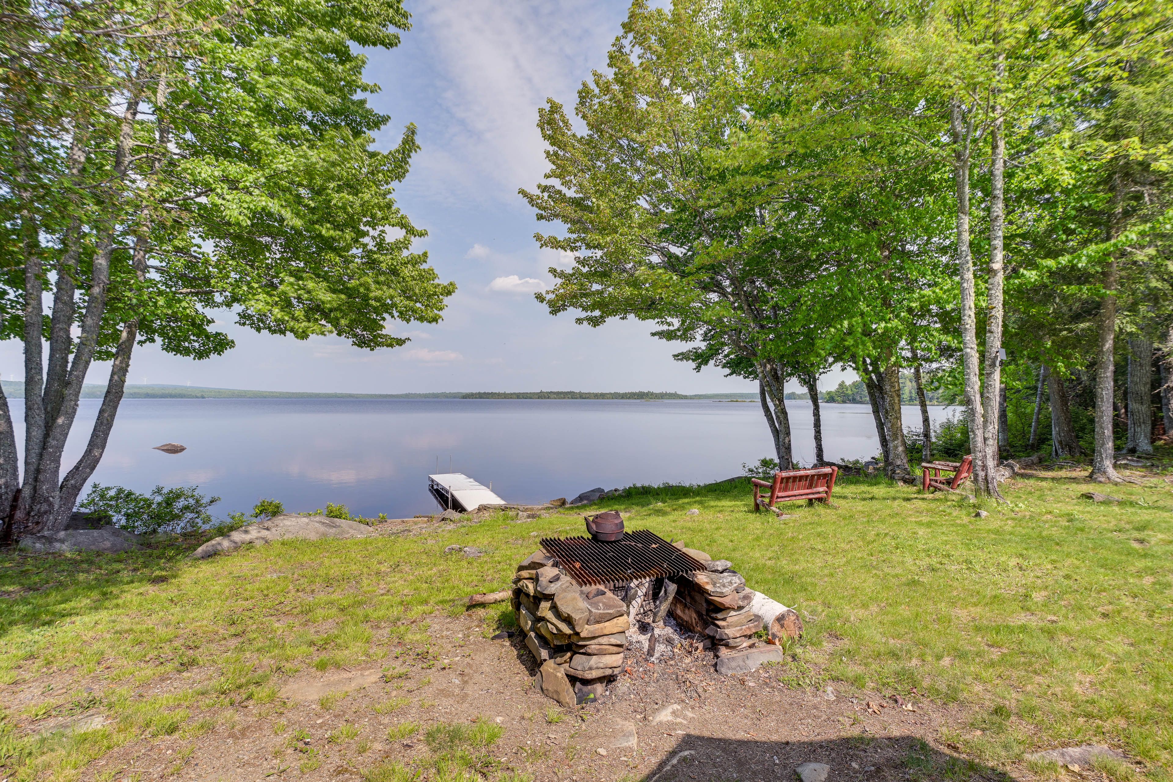 Lake Access | Dock | 2 Canoes