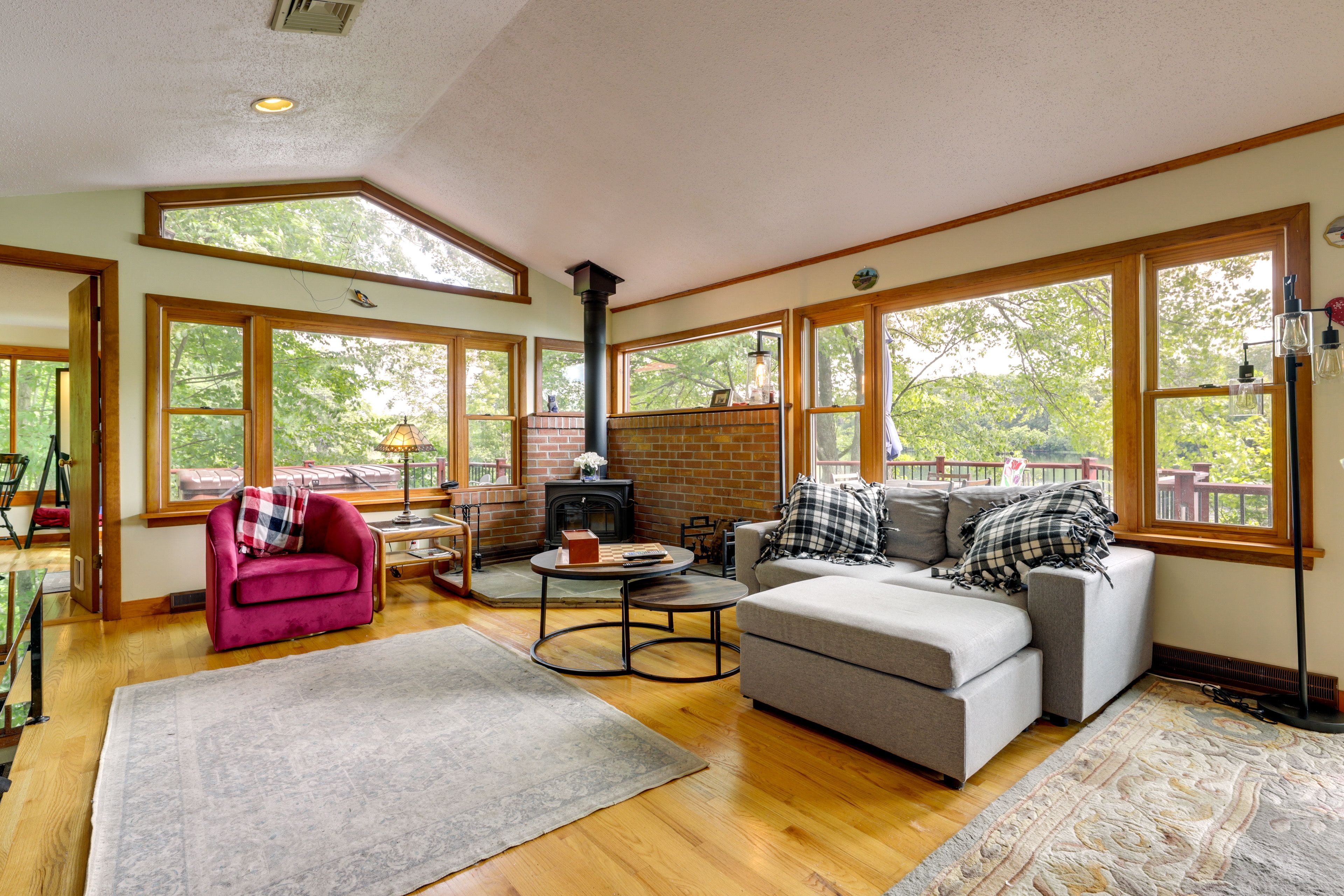 Living Room | Wood-Burning Stove | Free WiFi