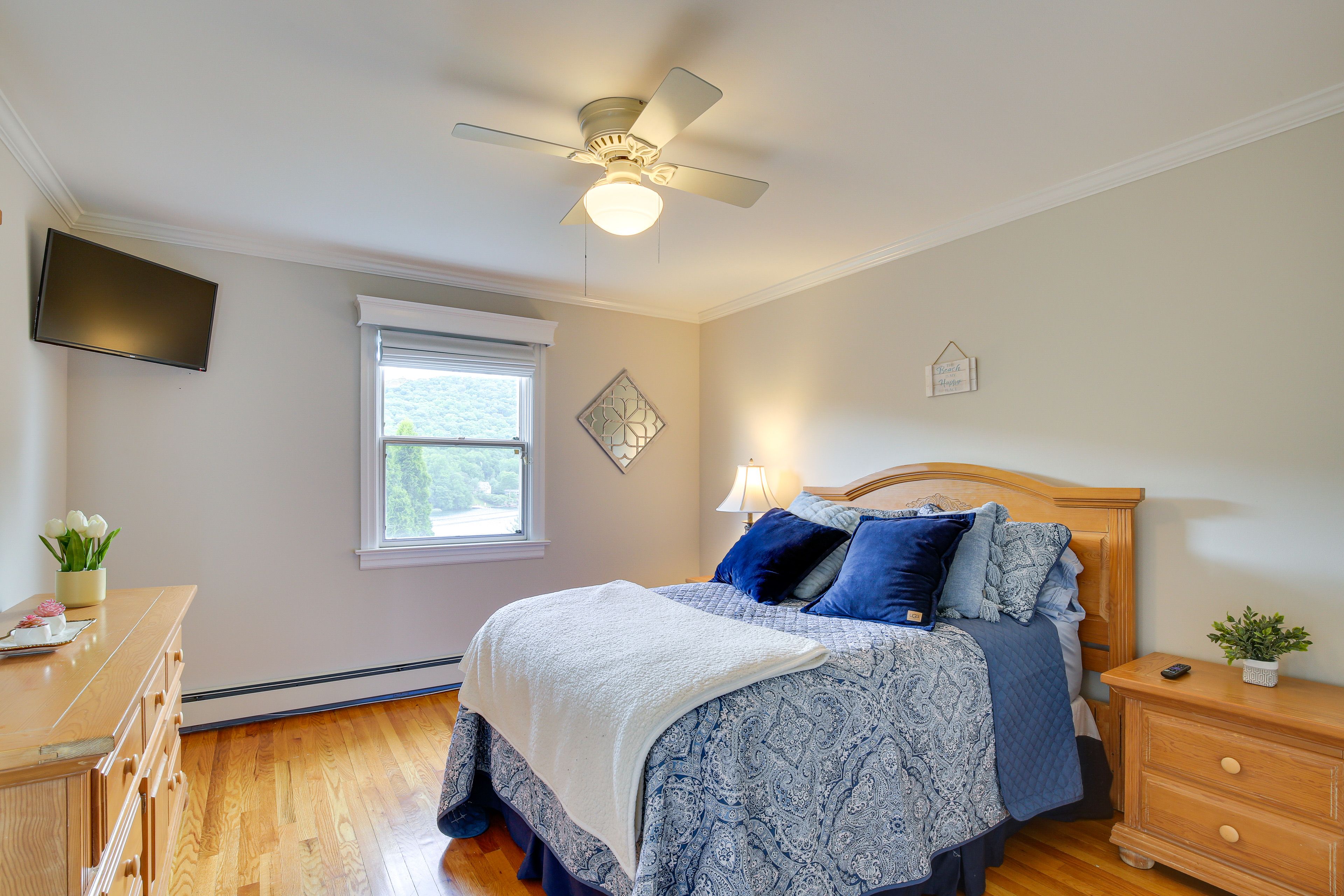 Bedroom 2 | Full Bed