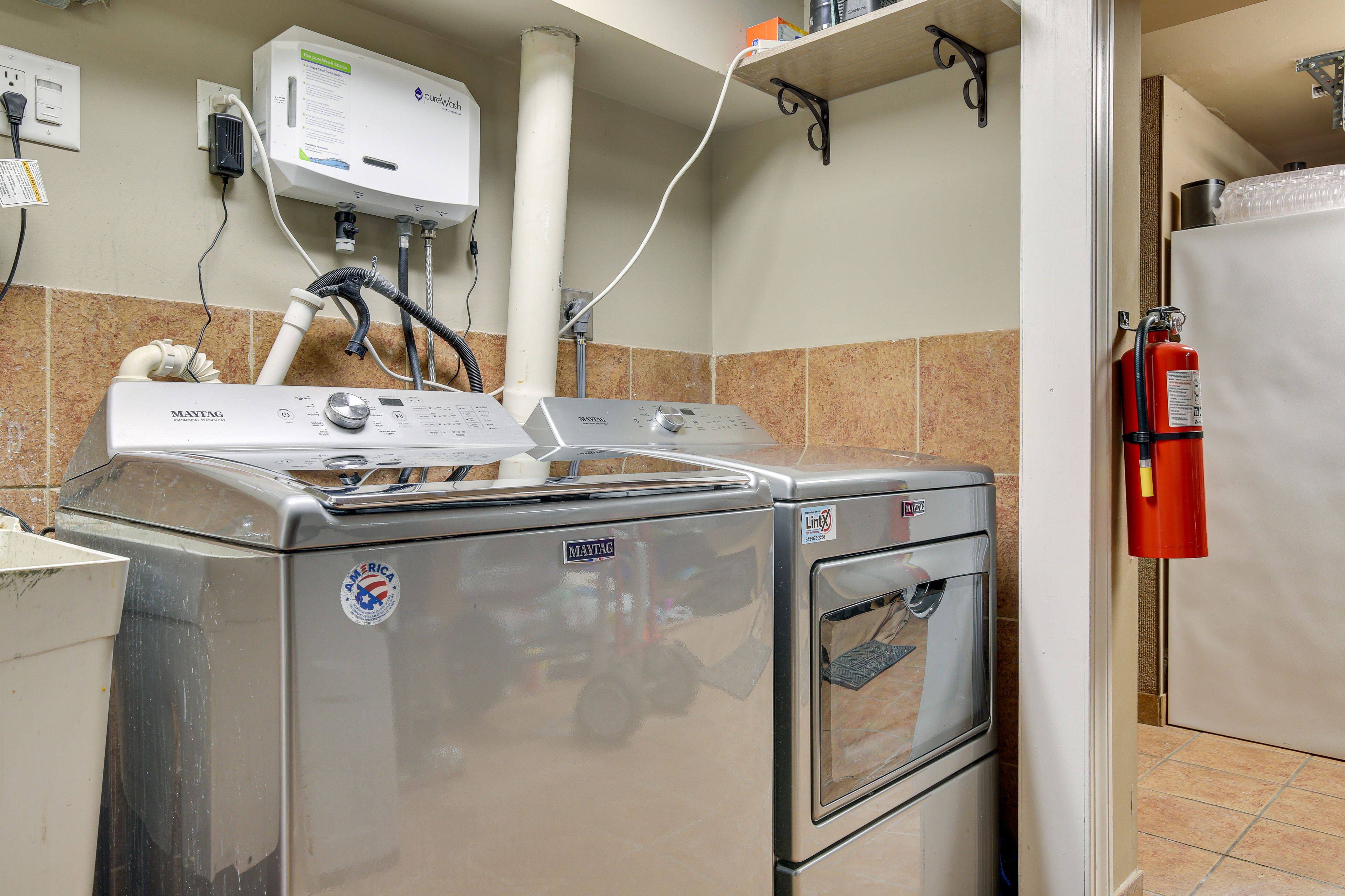 Washer & Dryer