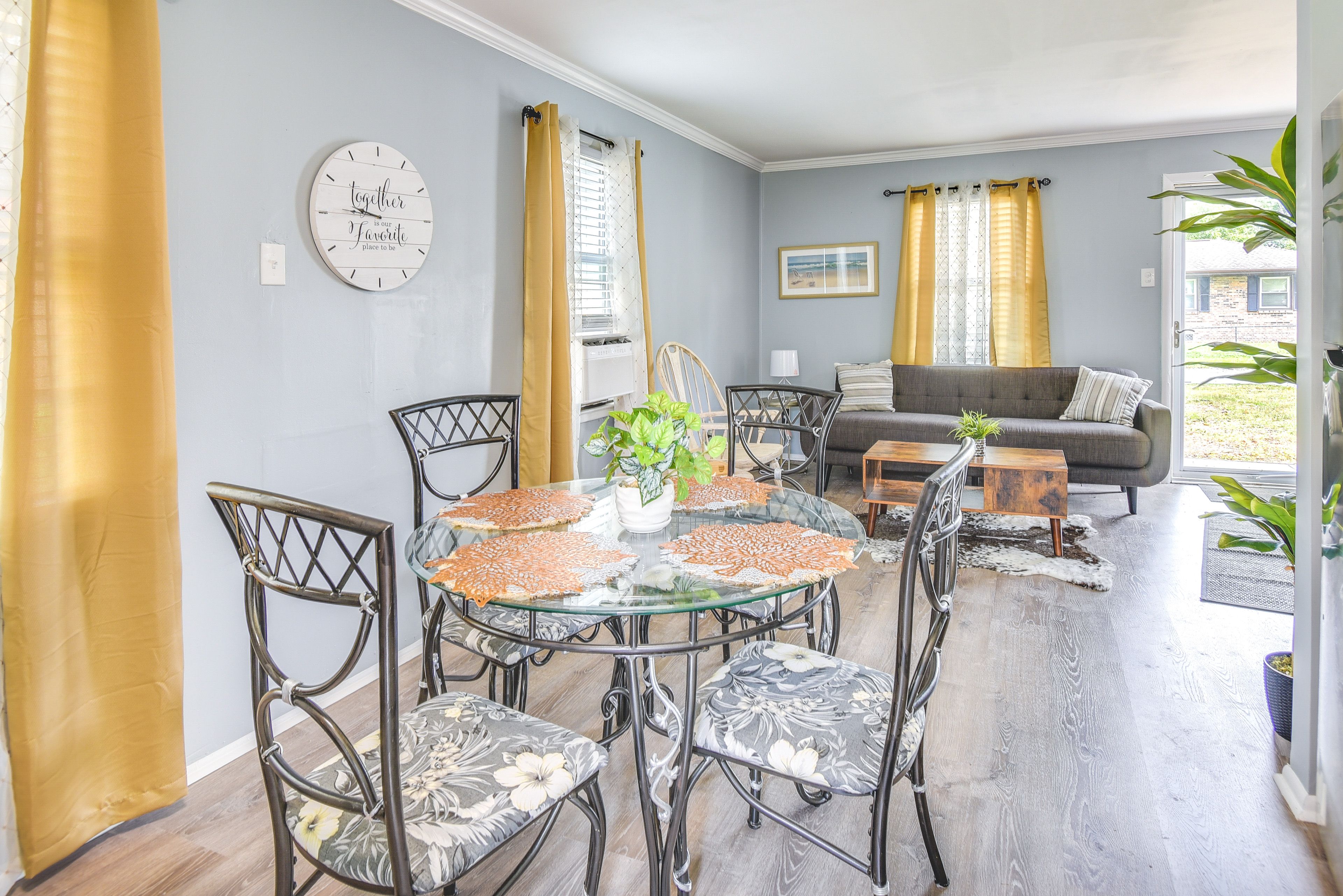 Dining Area | Dishware & Flatware