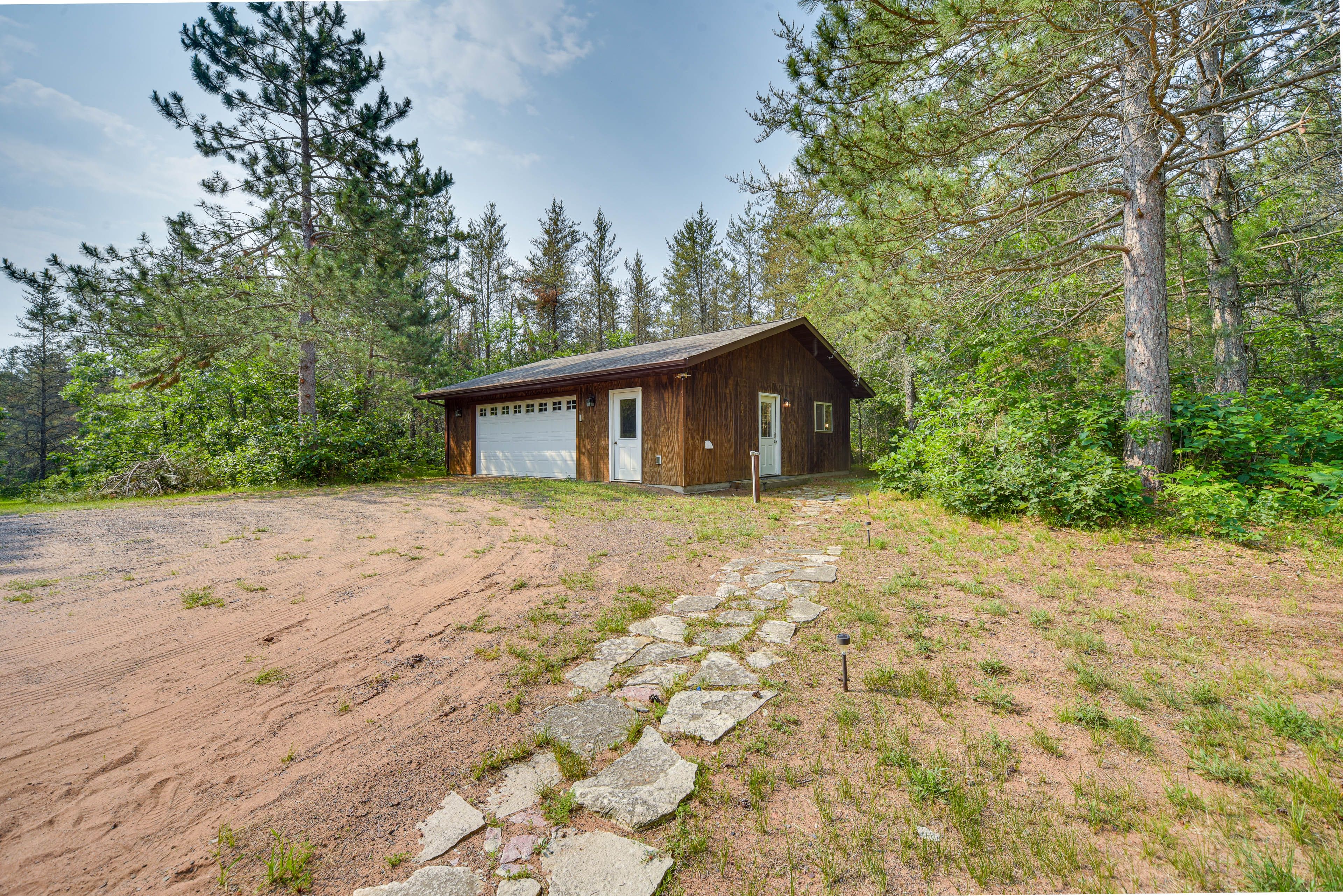Detached Garage Exterior