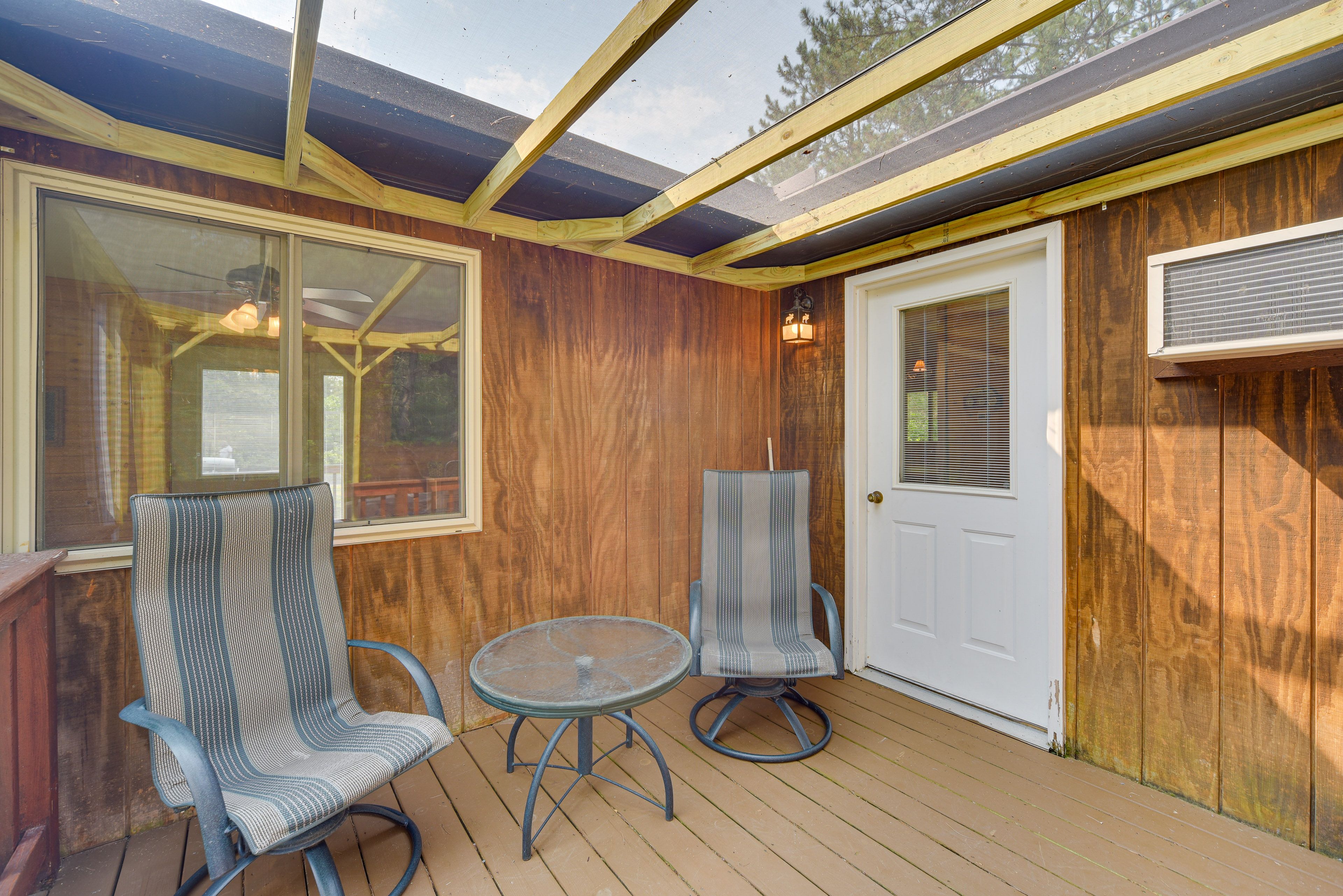Screened Porch | Seating