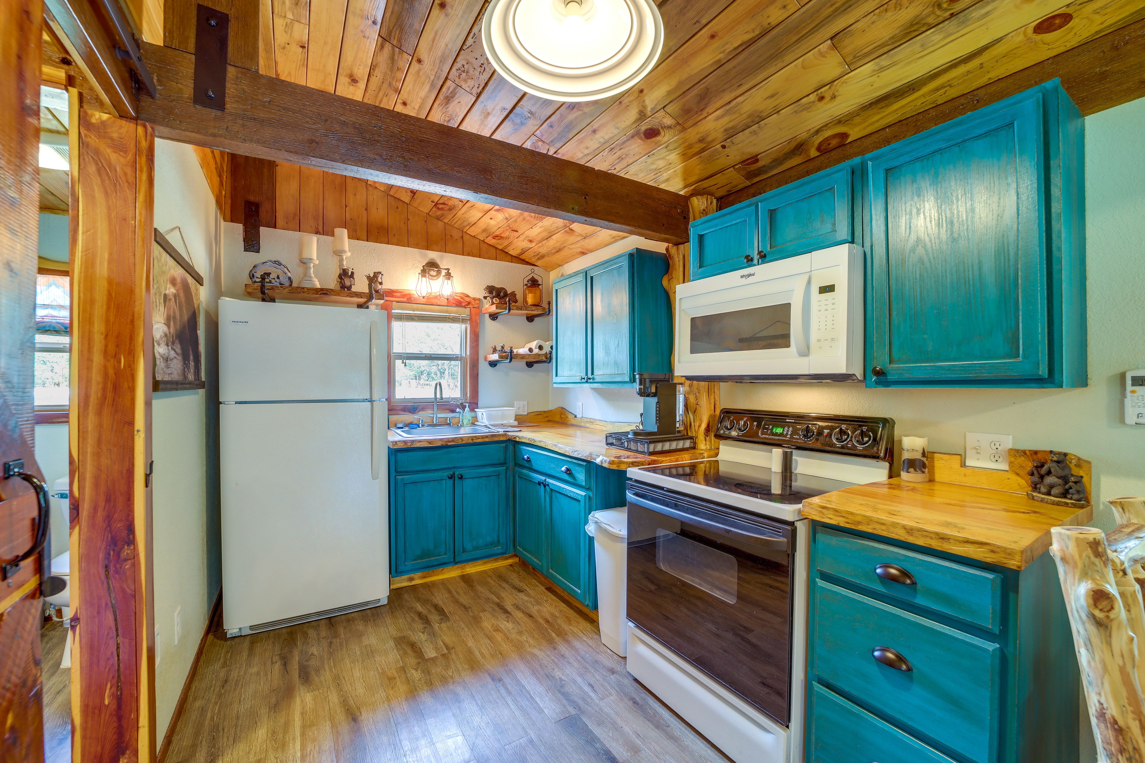 Kitchen | Keurig | Toaster