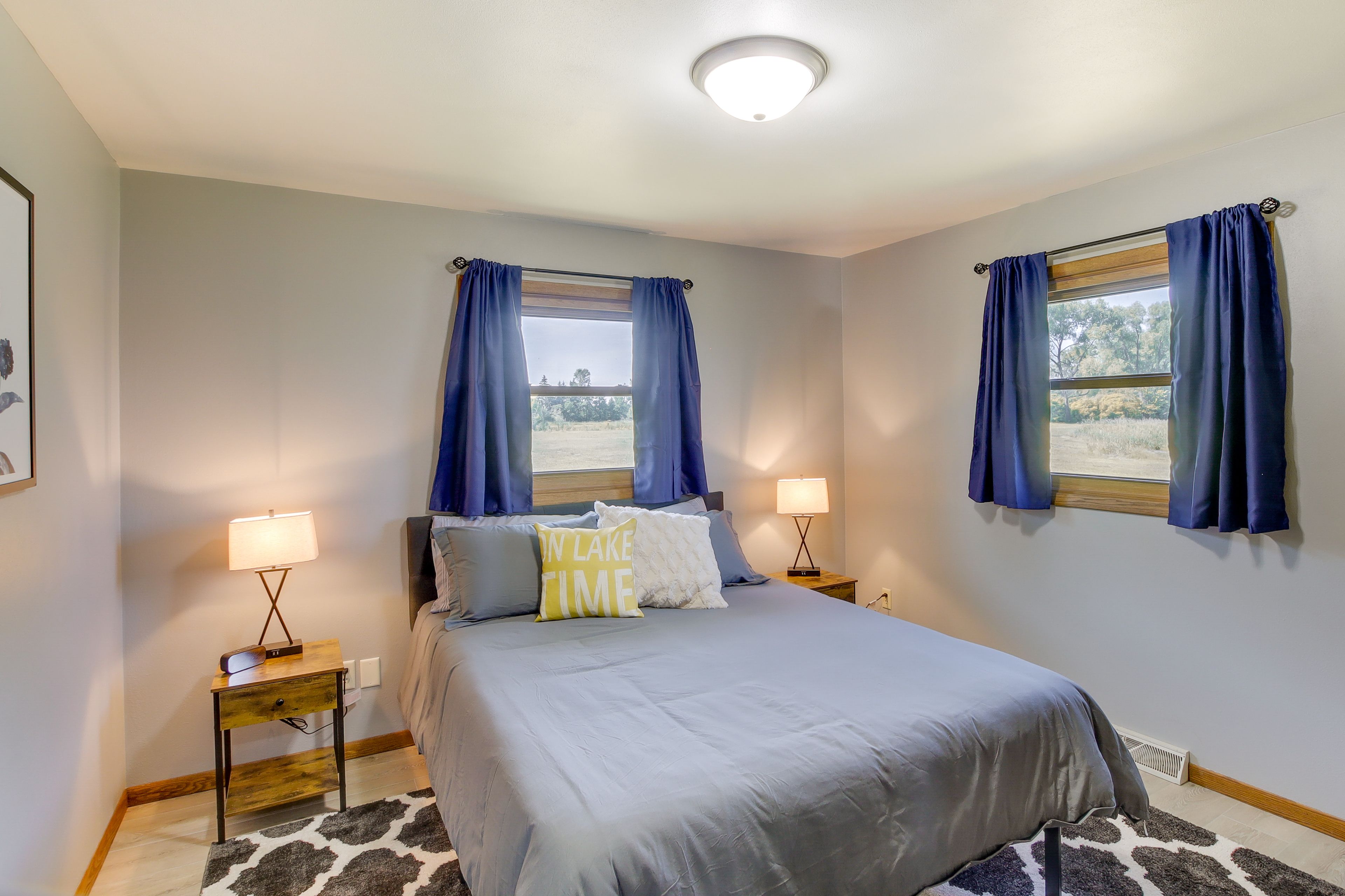 Bedroom 1 | Queen Bed | Linens Provided