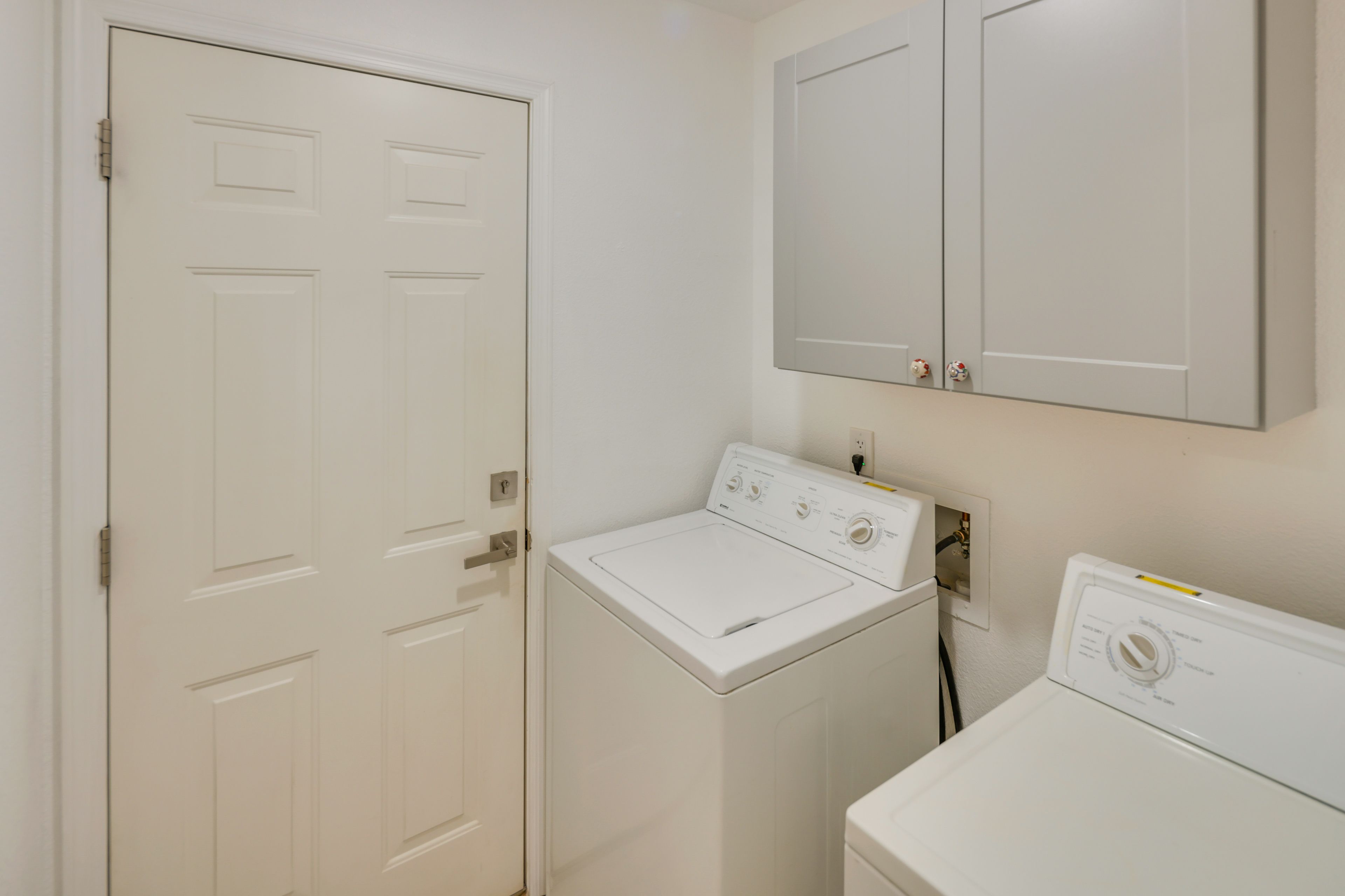 Washer & Dryer