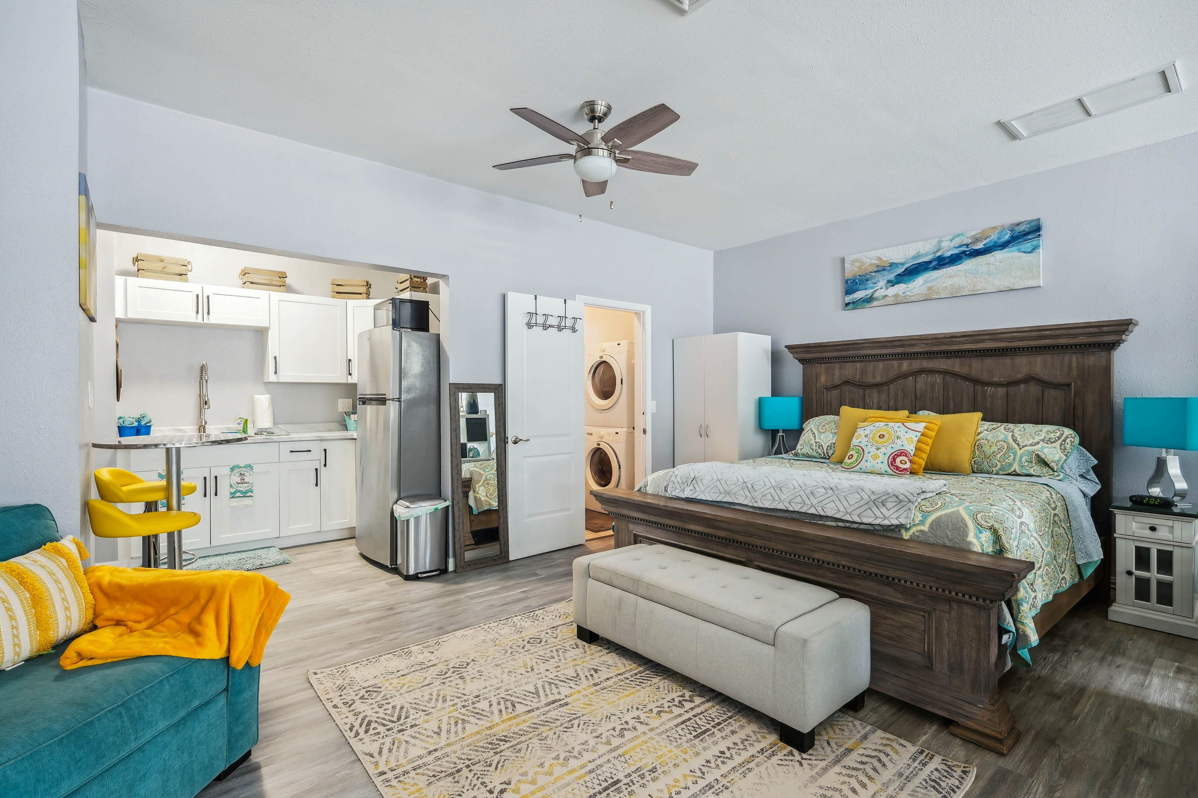 Studio | Bedroom Area | King Bed