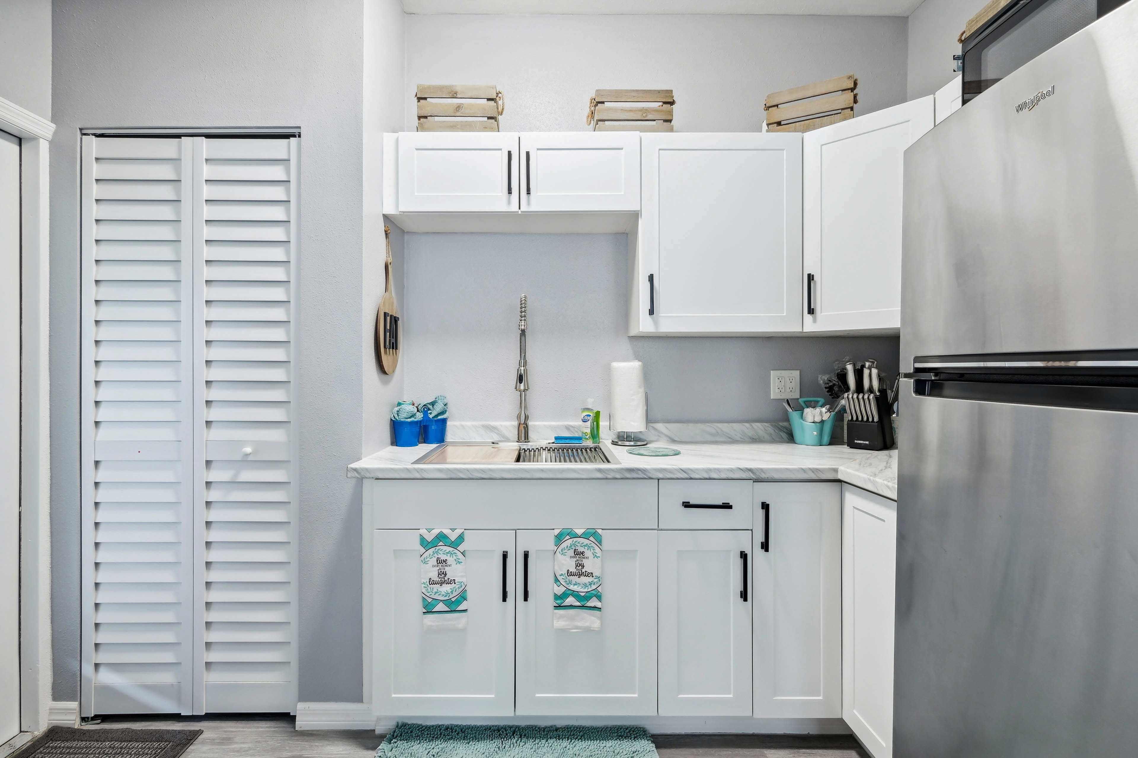 Studio | Kitchen | Cooking Basics | Dishware & Flatware | Coffee Maker