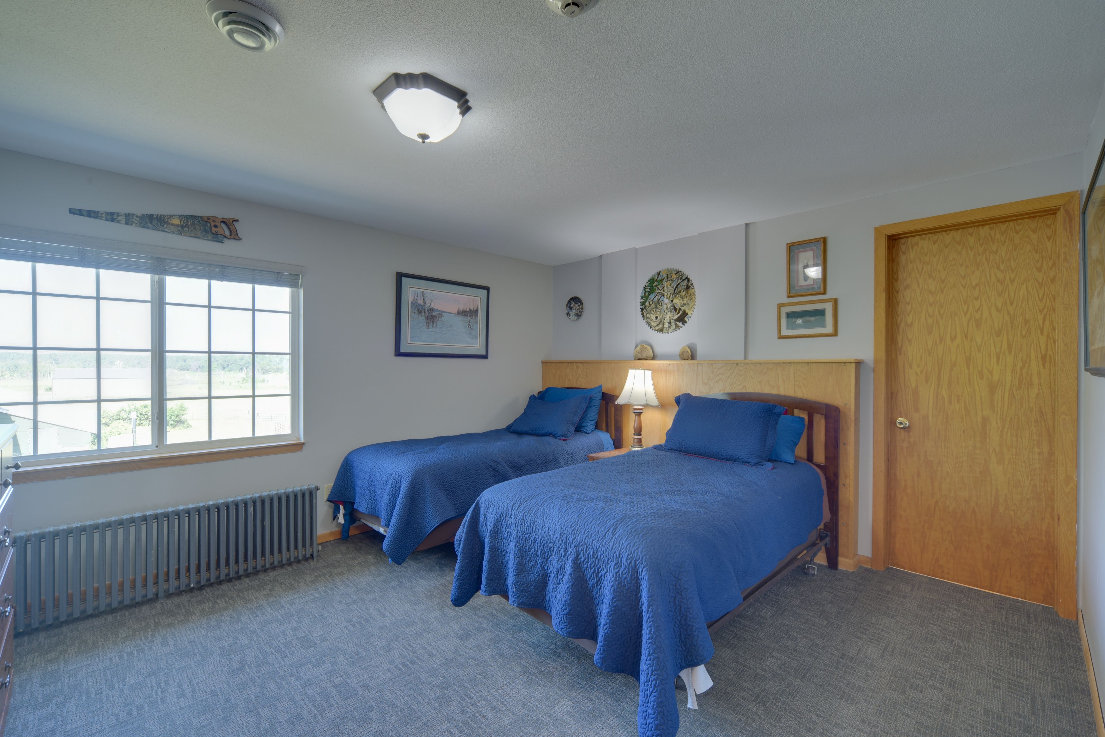 Bedroom 8 | 2 Twin Beds | Smart TV