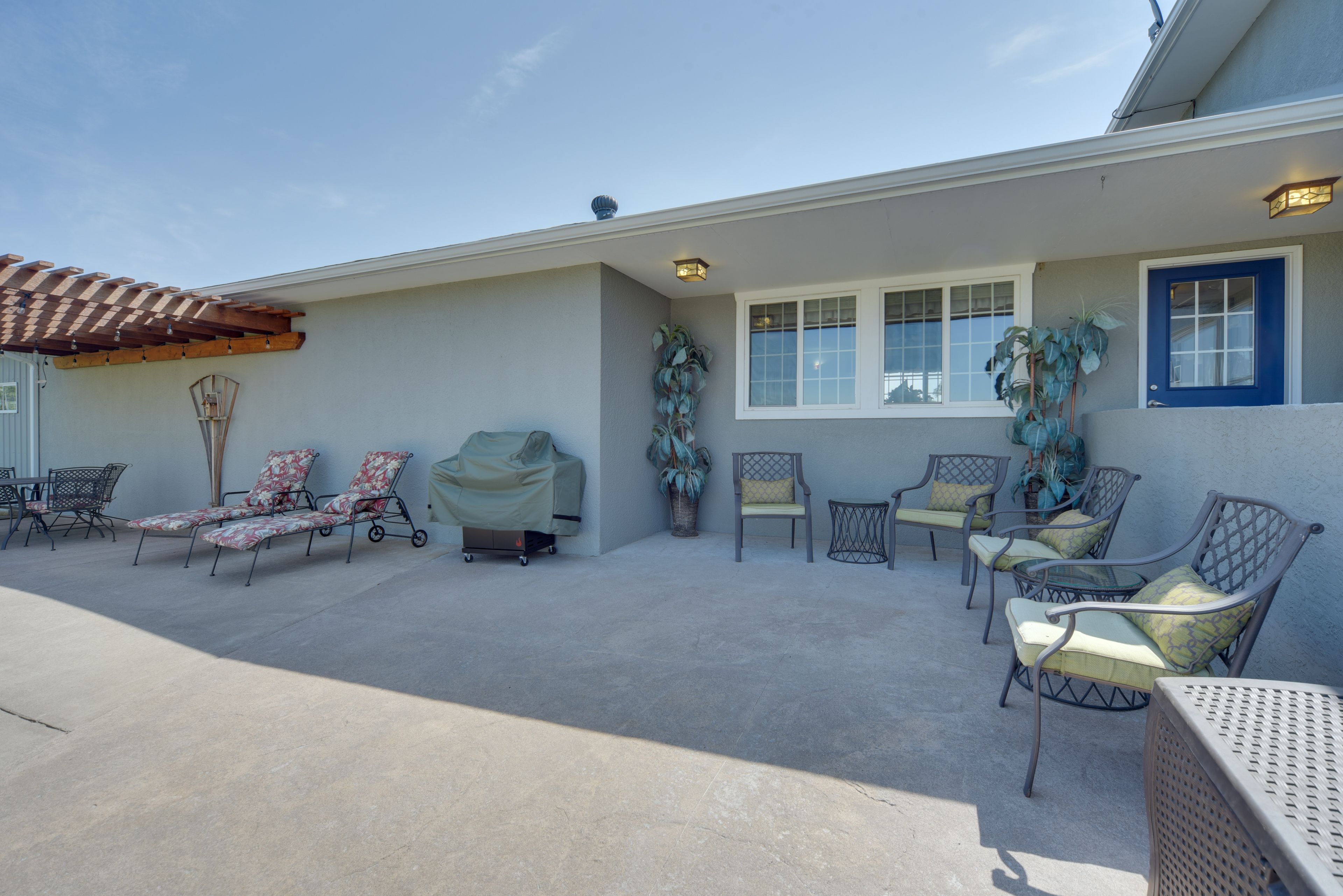 Patio | Gas Grill | Dining Area