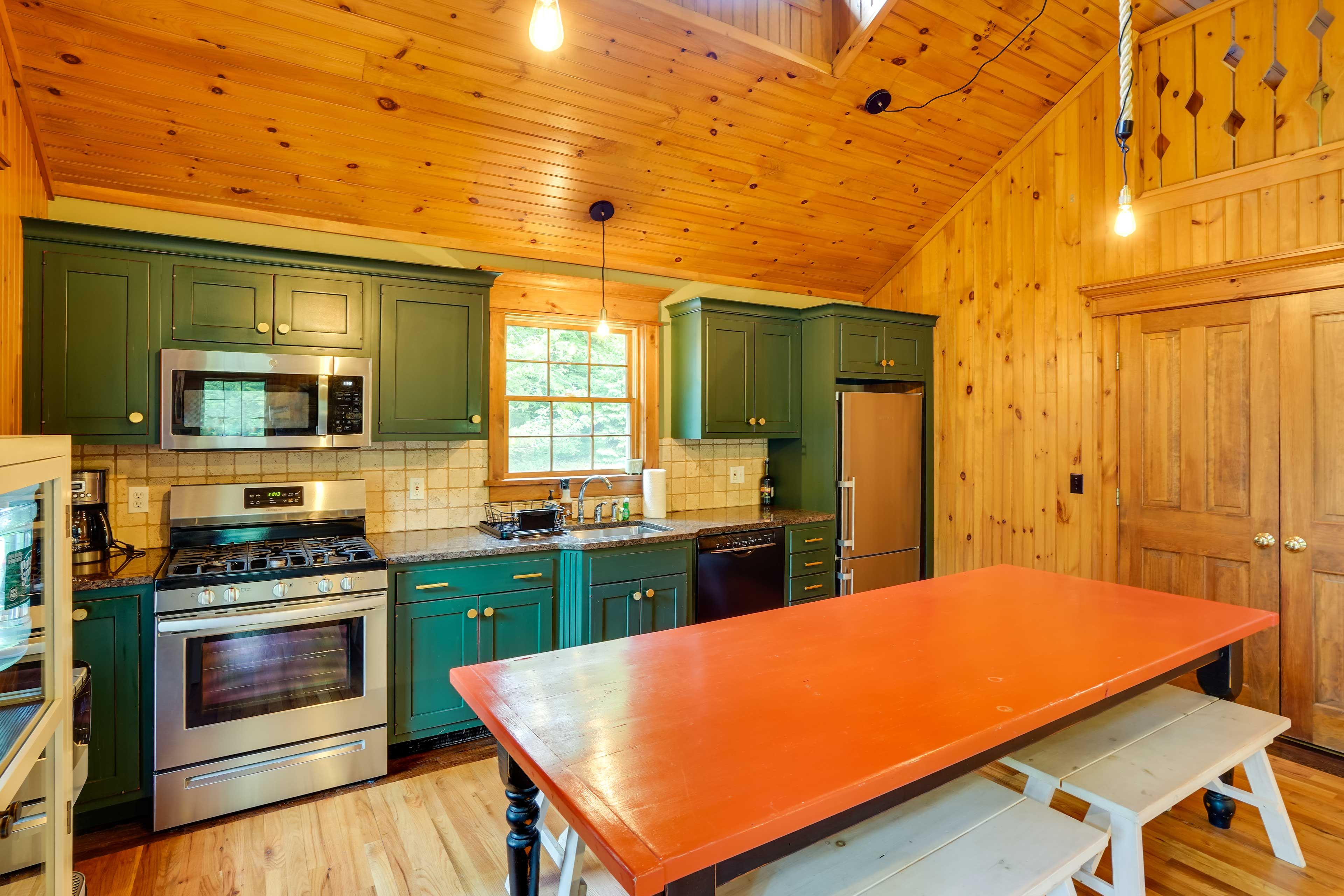 Kitchen | 1st Floor | Dishwasher | Coffee Maker