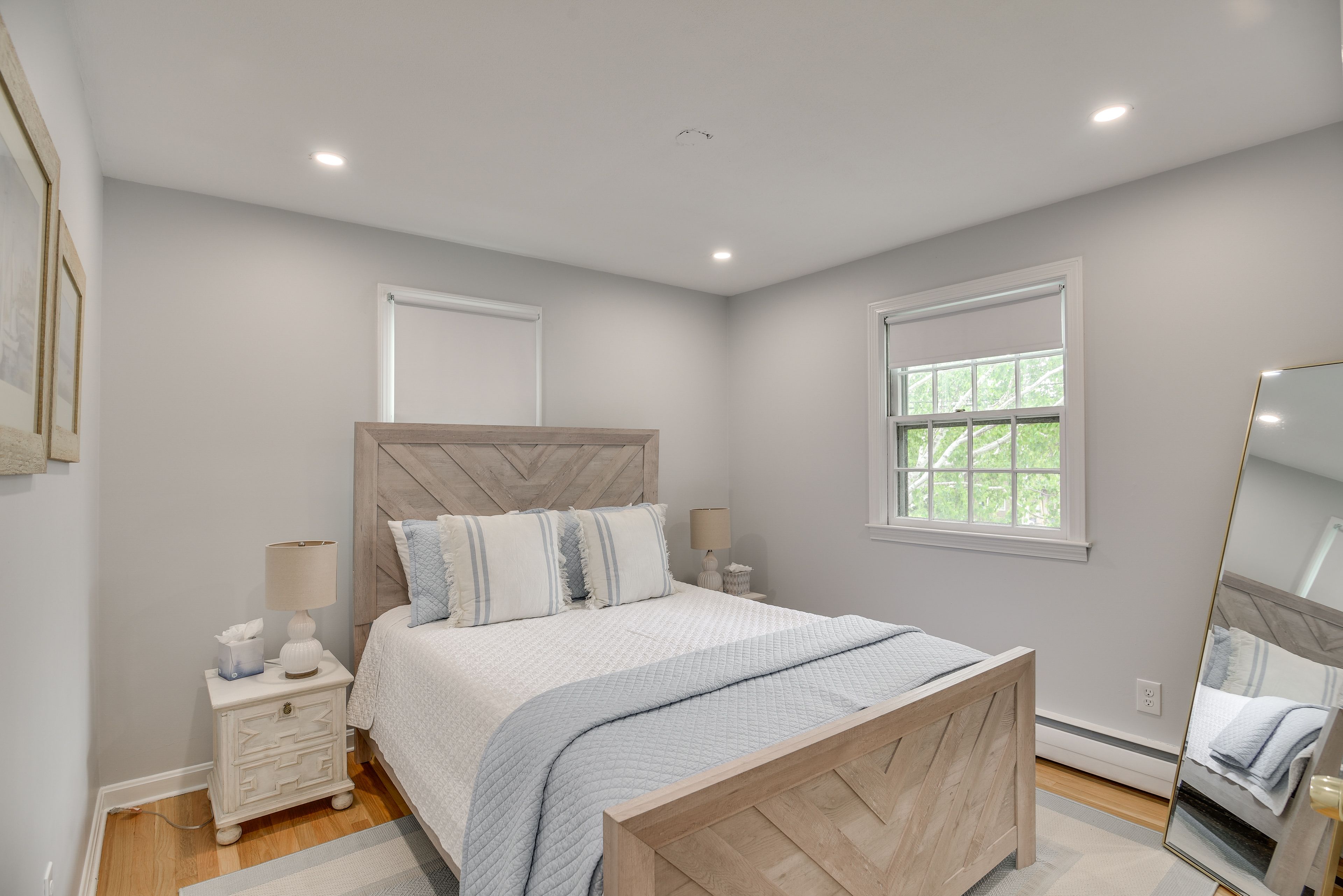 Bedroom 2 | Queen Bed