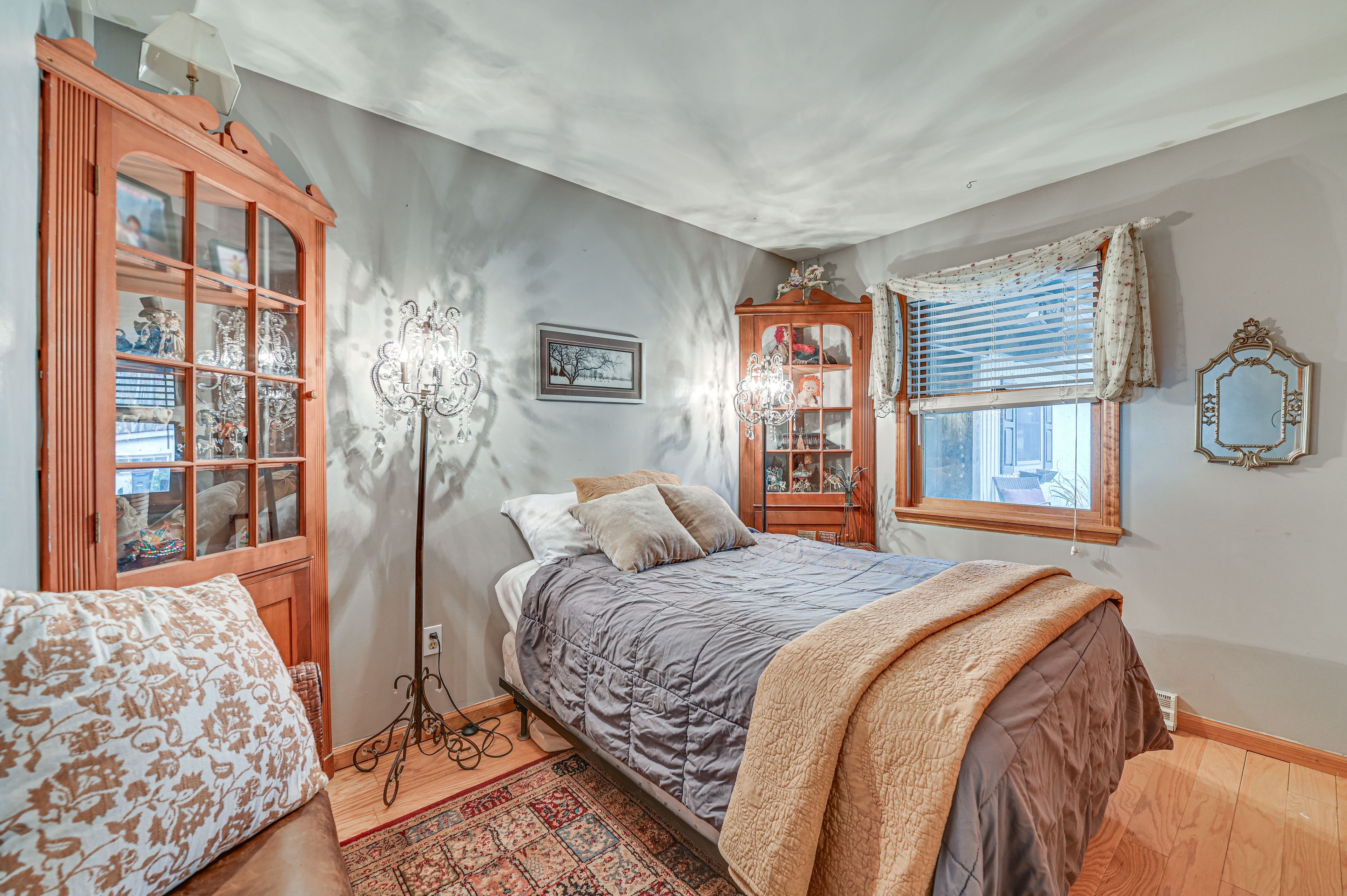 Bedroom 2 | Queen Bed | Main Level