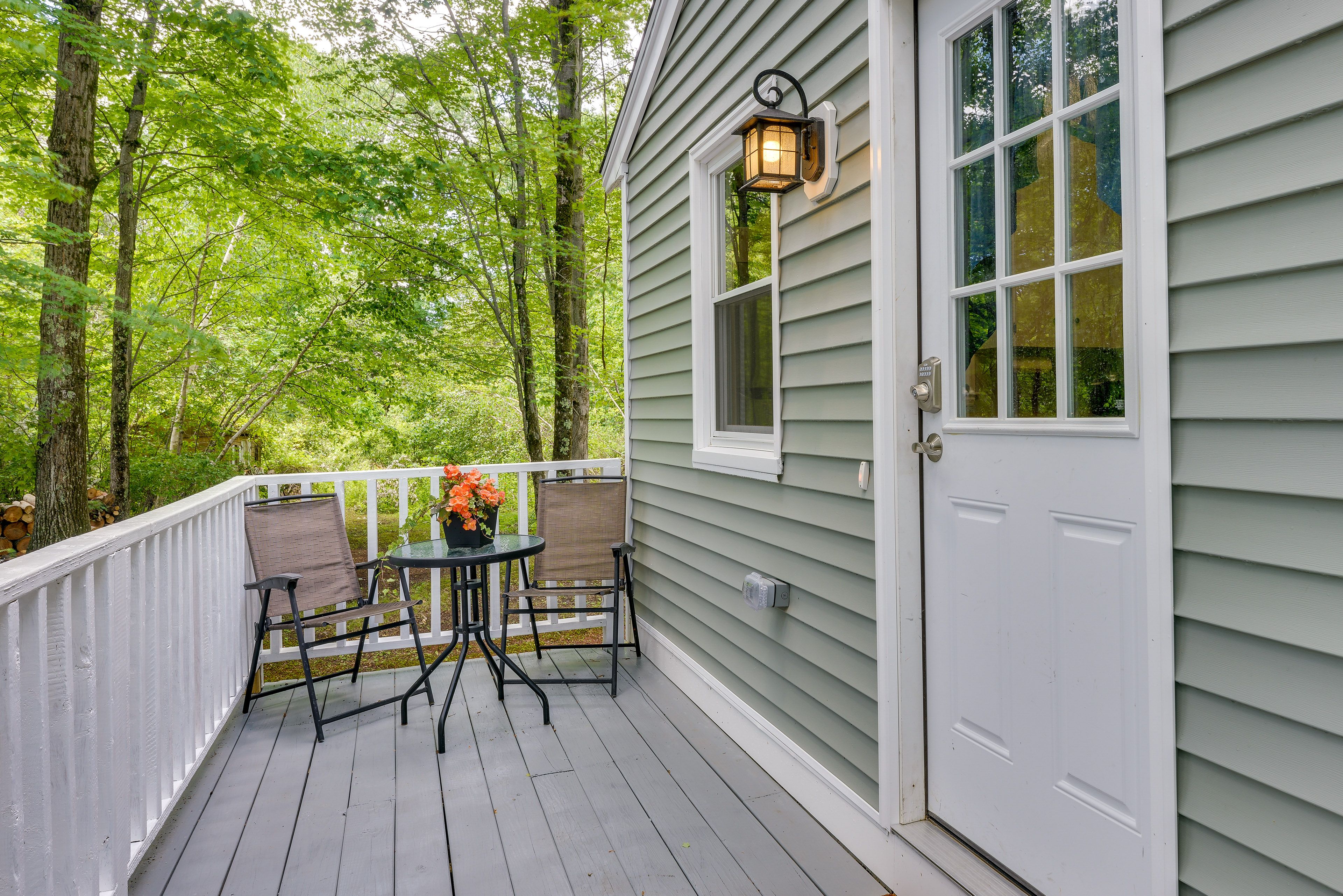 House Exterior | Furnished Deck