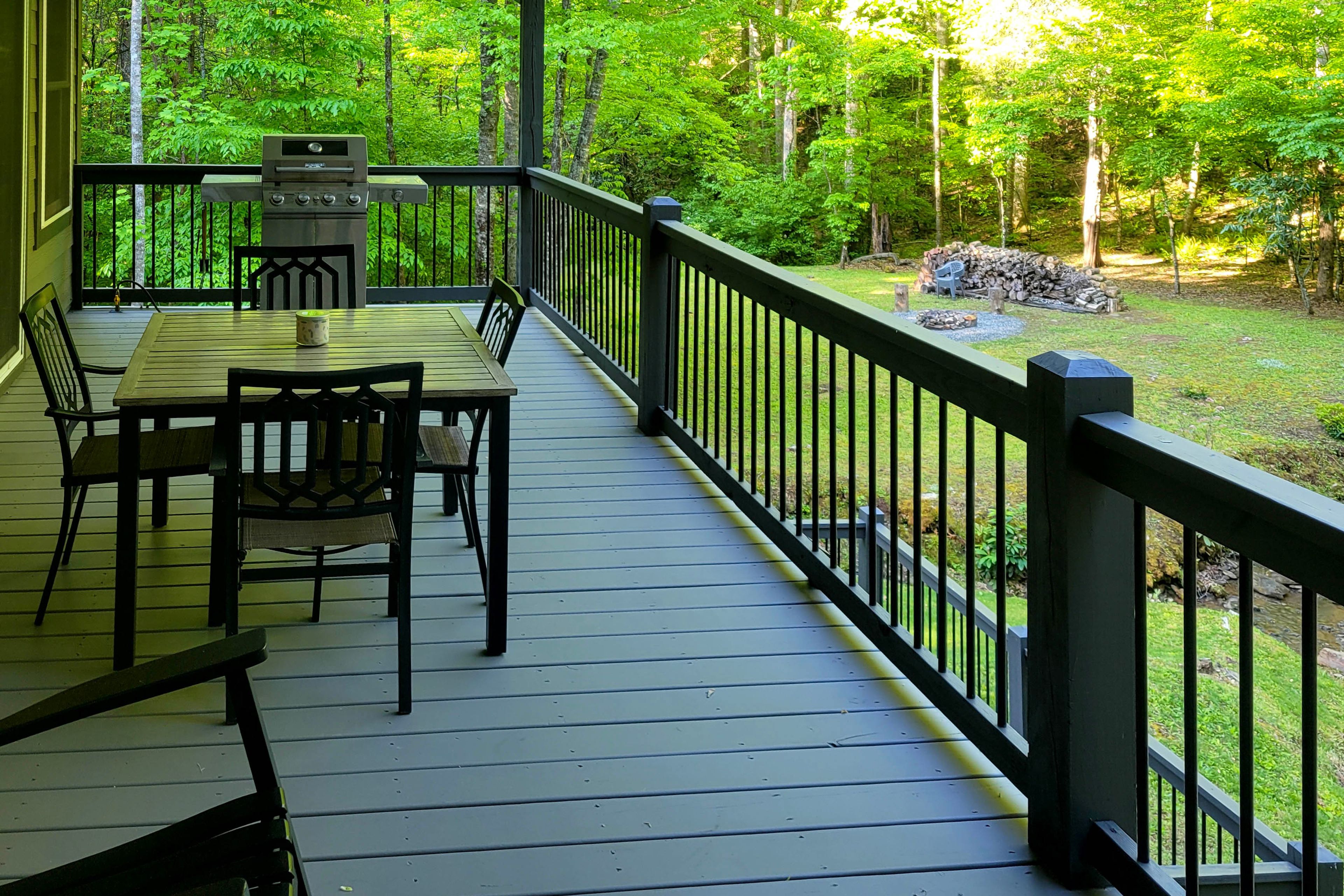 Covered Porch | Gas Grill