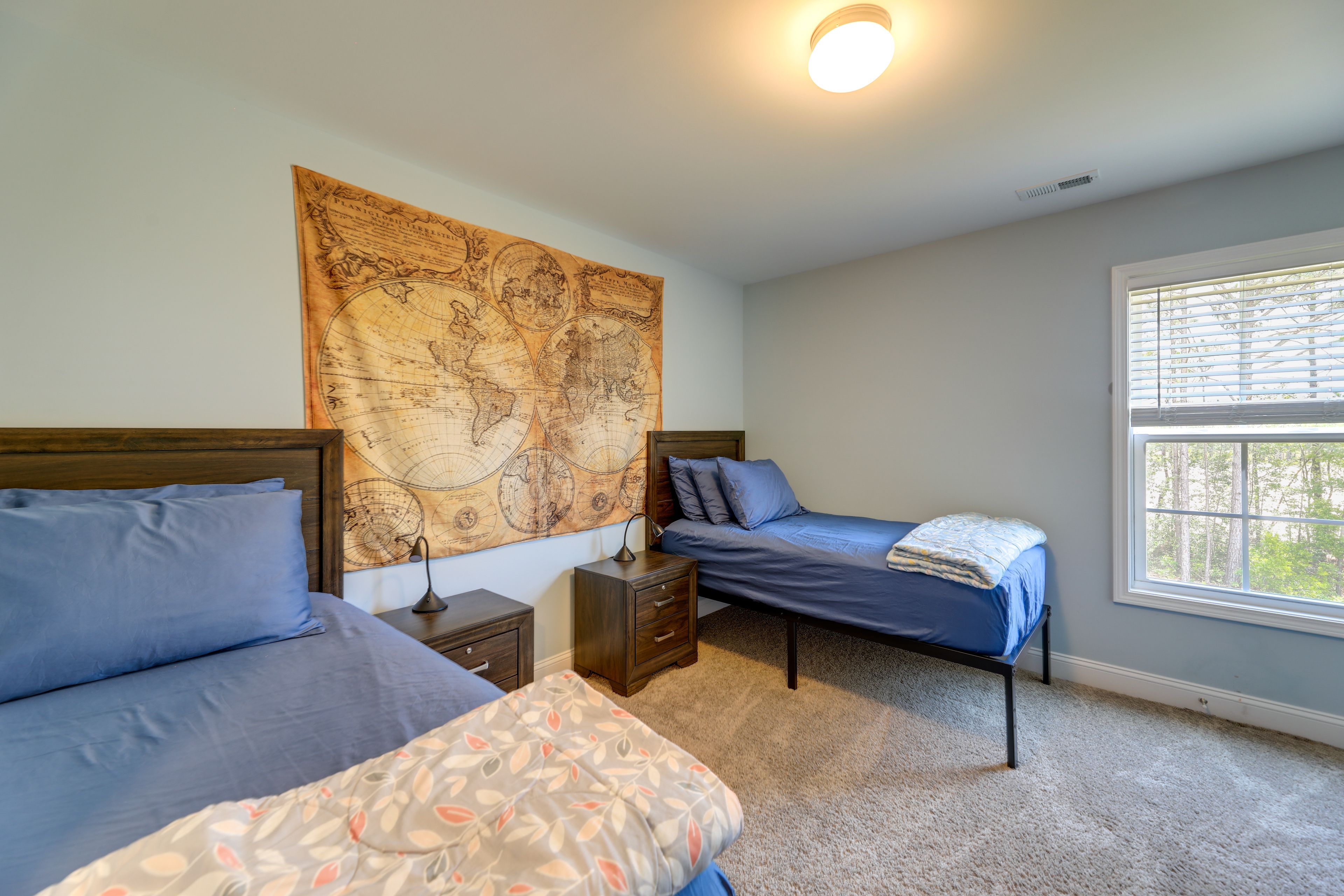 Bedroom 2 | 2 Twin Beds