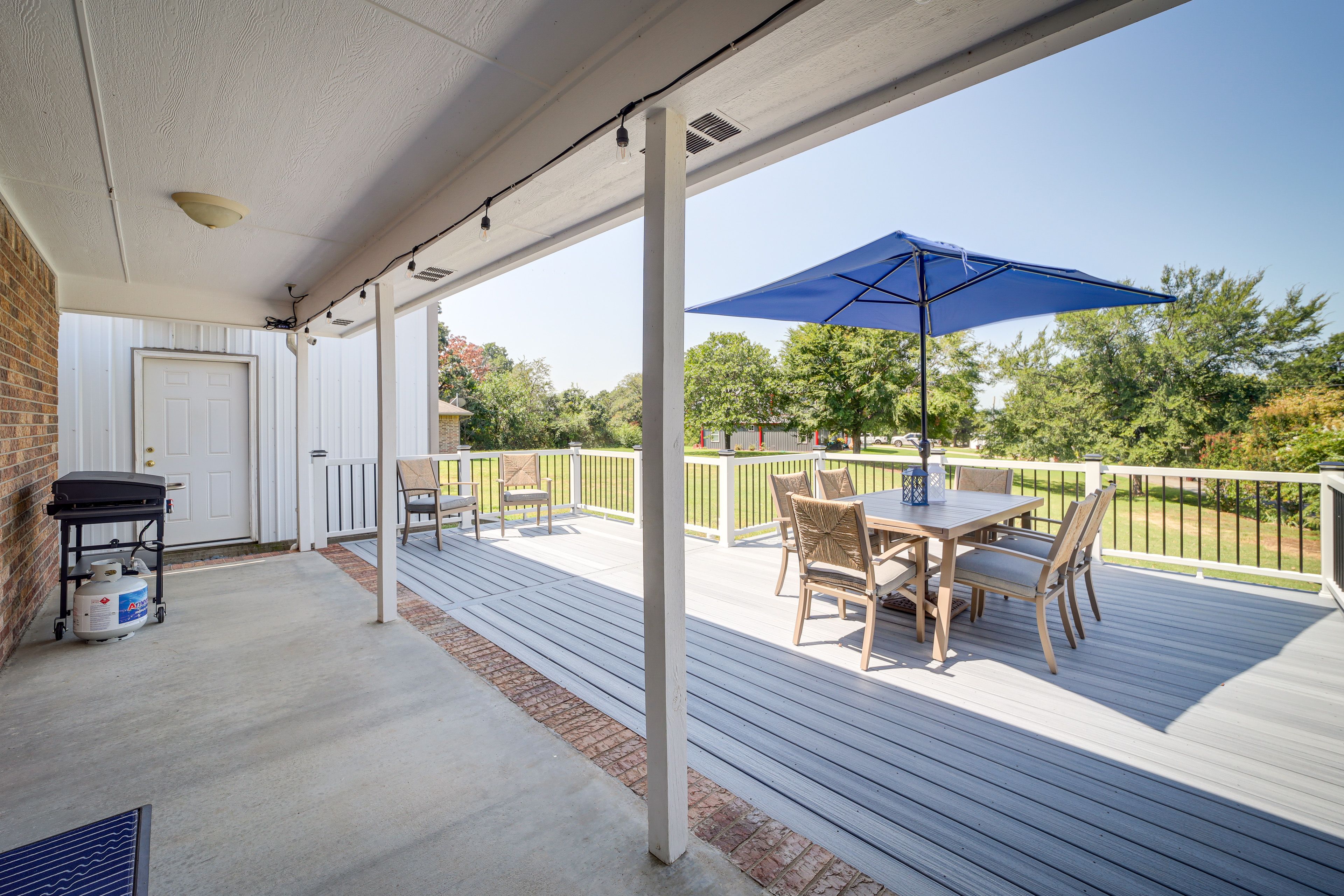 Deck | Gas Grill | Lake Views