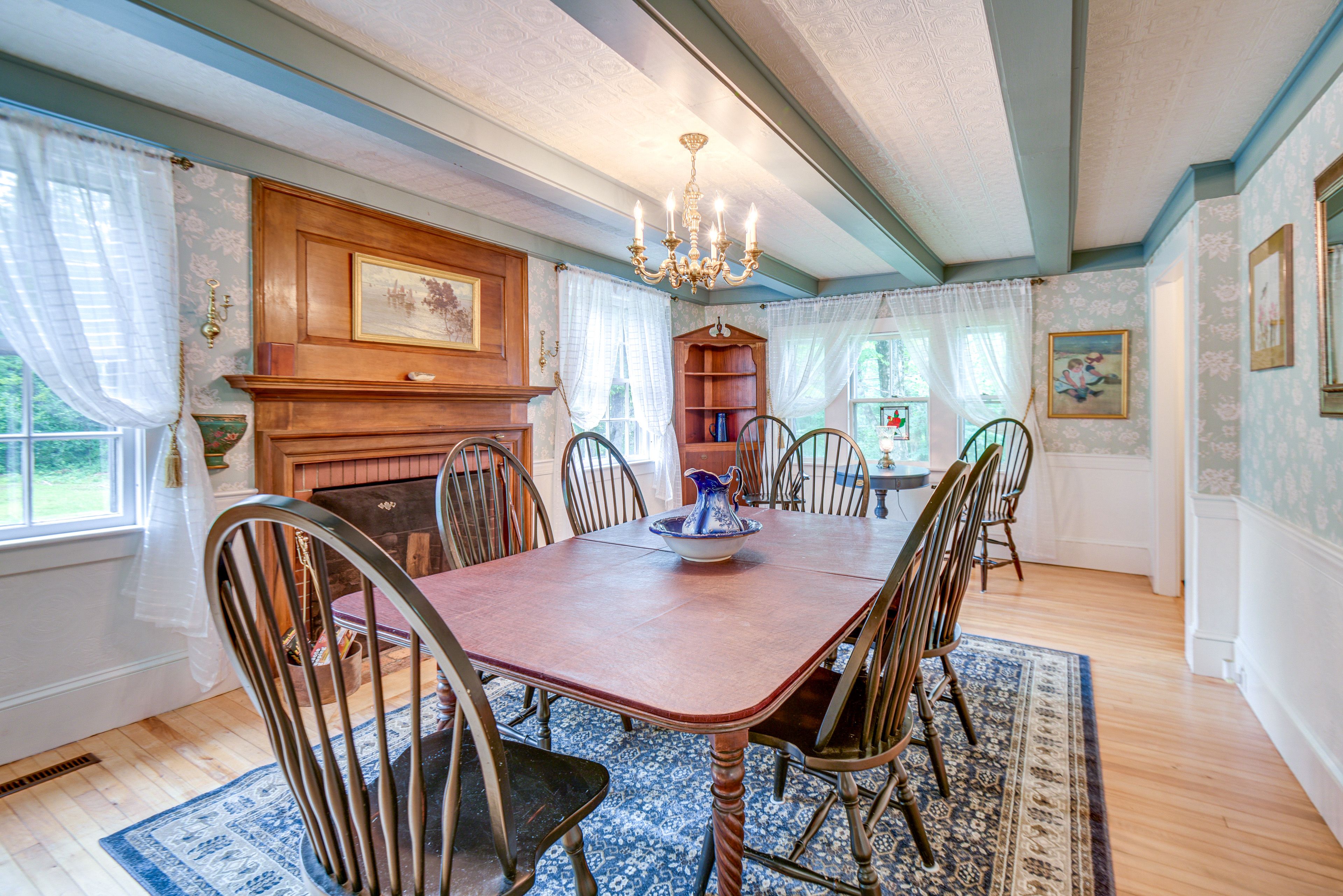 Dining Room | 1st Floor | Dishware/Flatware