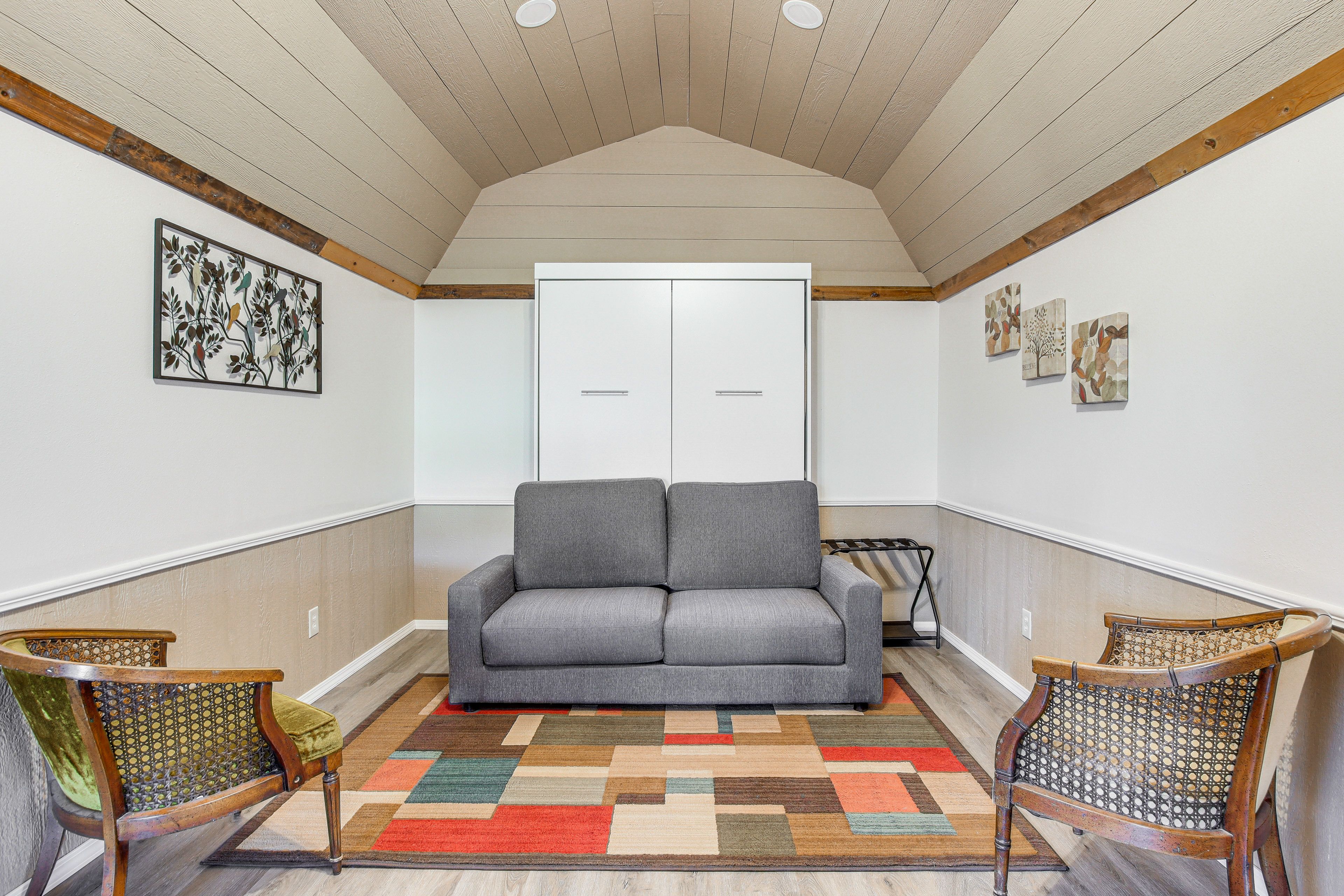 Studio | Smart TV | Mini-Split A/C Unit