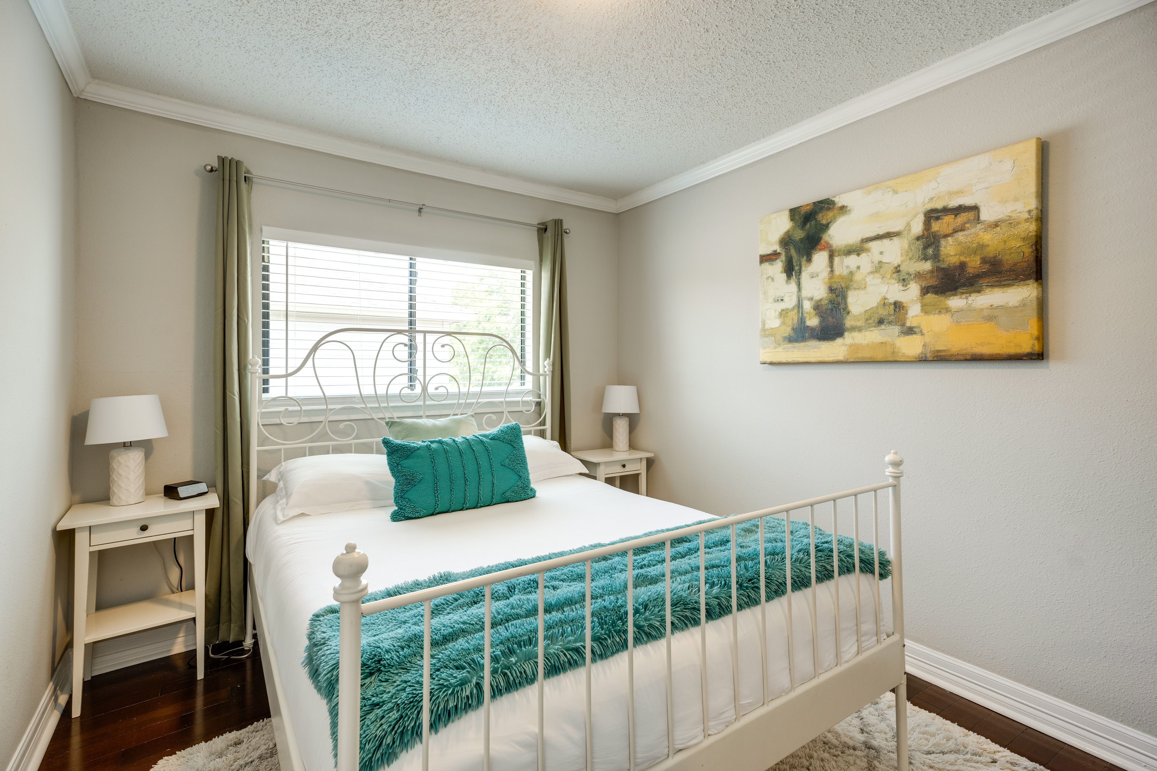 Bedroom 3 | Queen Bed | 2nd Floor